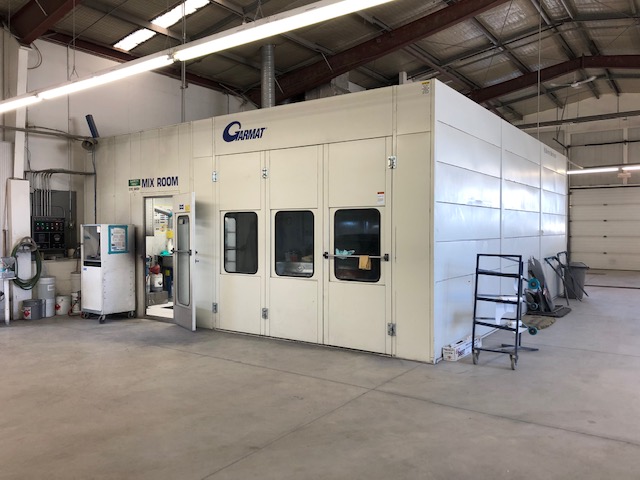 MidWest Meidl Collision Centre gallery 6