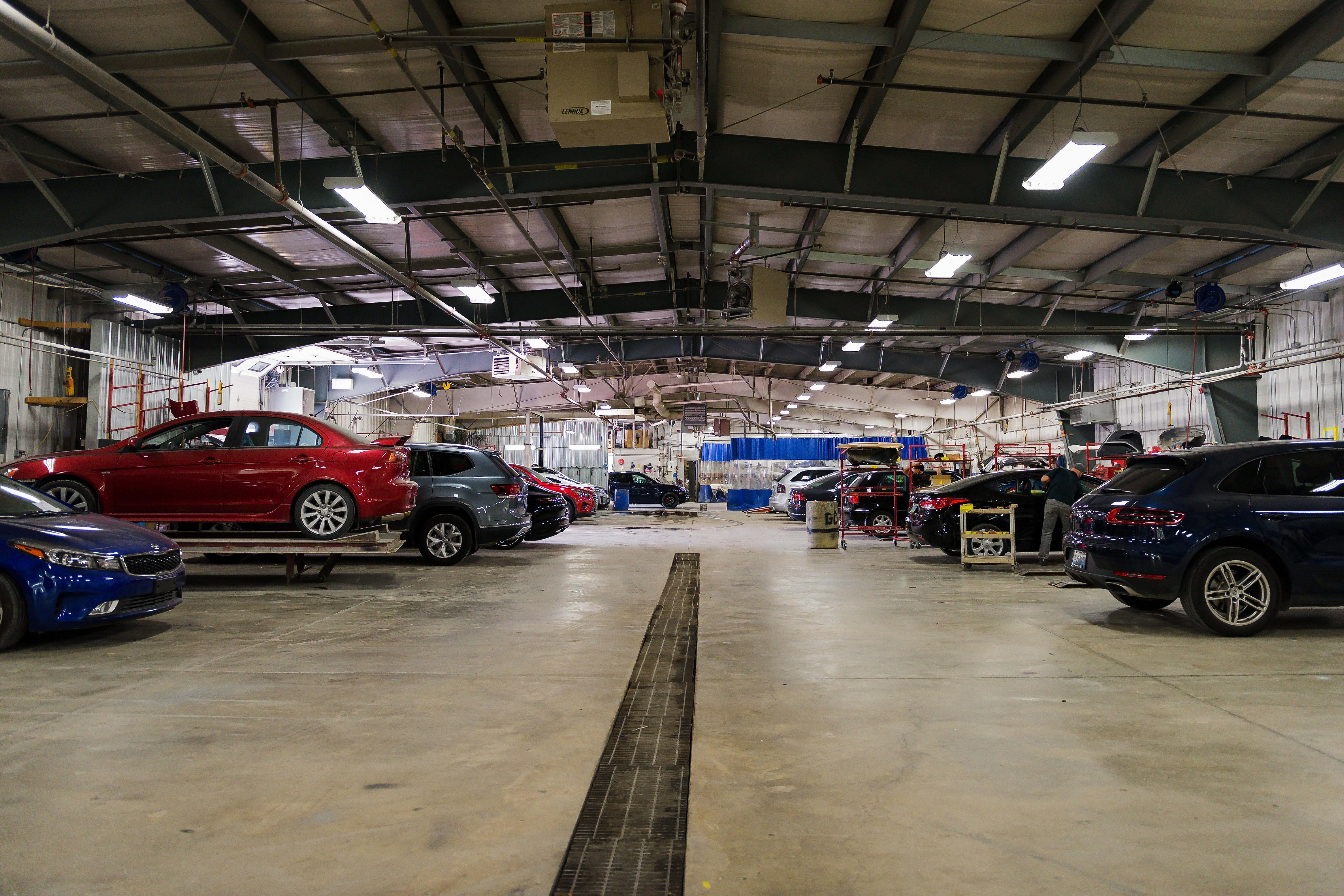 Fort Rouge Autobody gallery 3