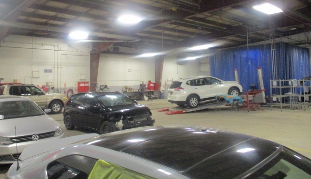 Boyd Autobody & Glass - Edmonton - Yellowhead/North gallery 3
