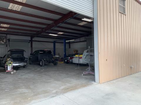 Auto Select Collision Center gallery 3