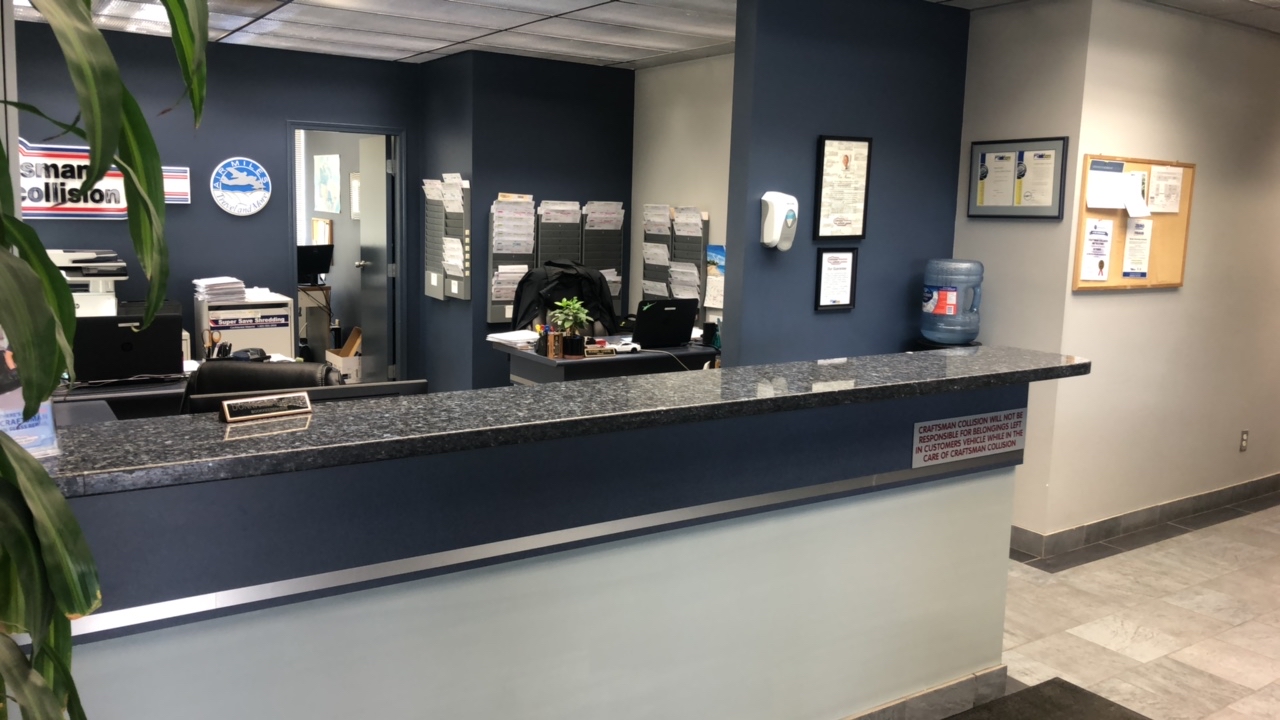 Craftsman Collision - South Burnaby (Metrotown) gallery 2