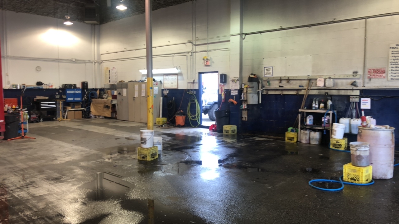 Craftsman Collision - South Burnaby (Metrotown) gallery 3