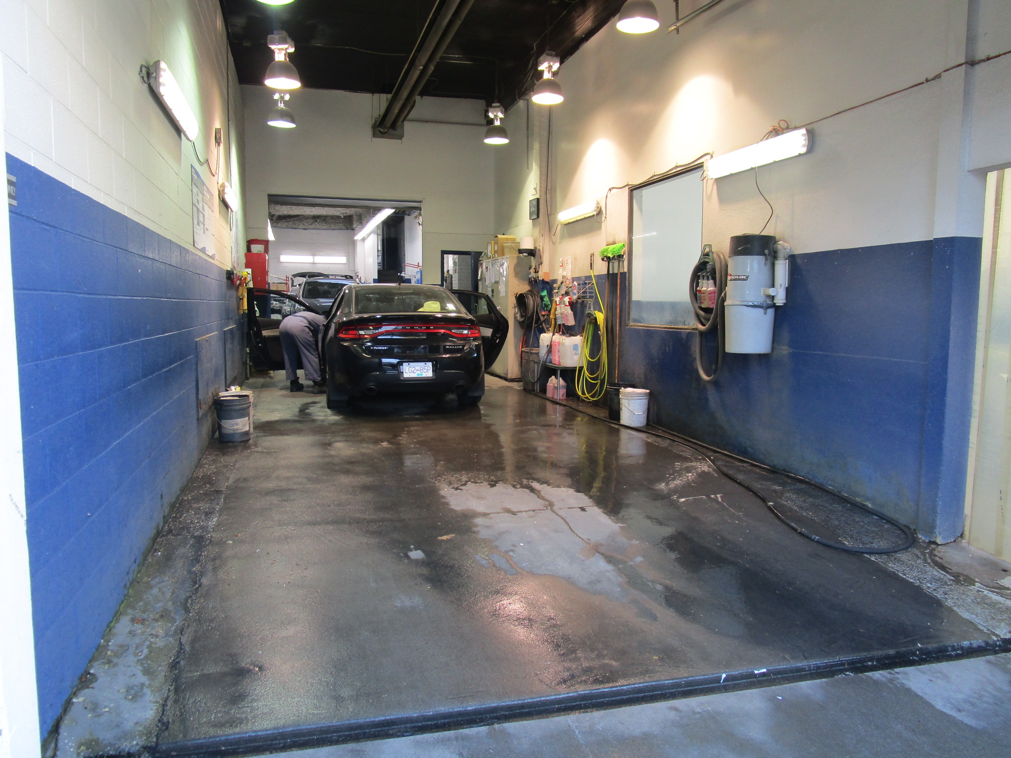 Craftsman Collision - Vancouver ( MAIN AND 3RD) gallery 4