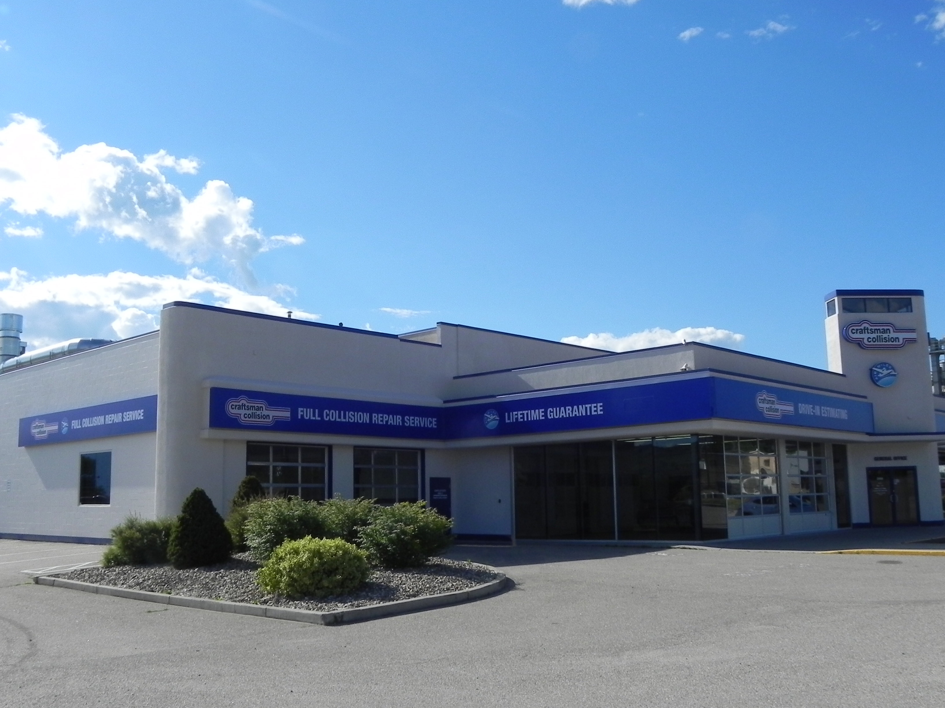 Craftsman Collision - Vernon gallery 1