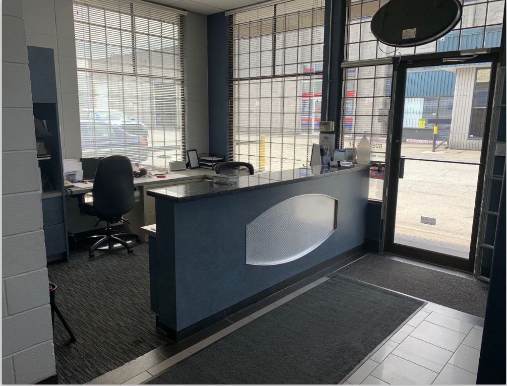 Craftsman Collision - Surrey (Newton ) gallery 2