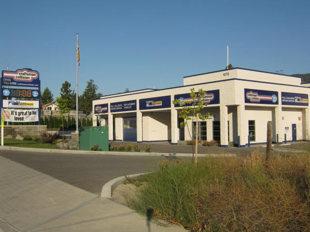 Craftsman Collision - West Kelowna gallery 1