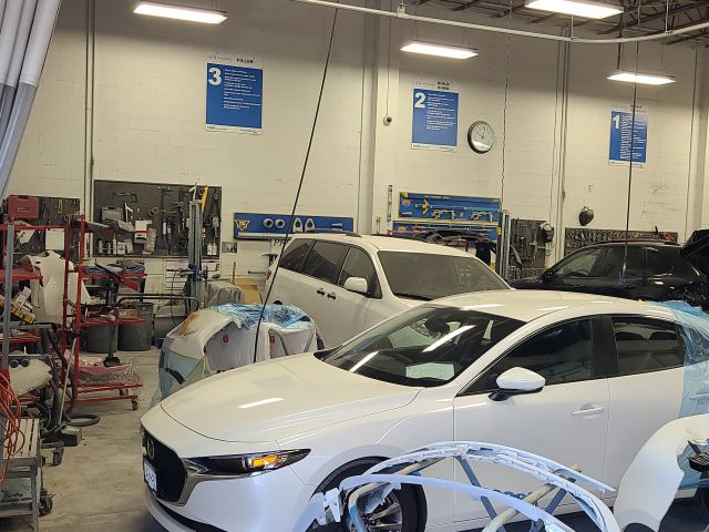 AutoMind Collision - Burnaby Russell gallery 5