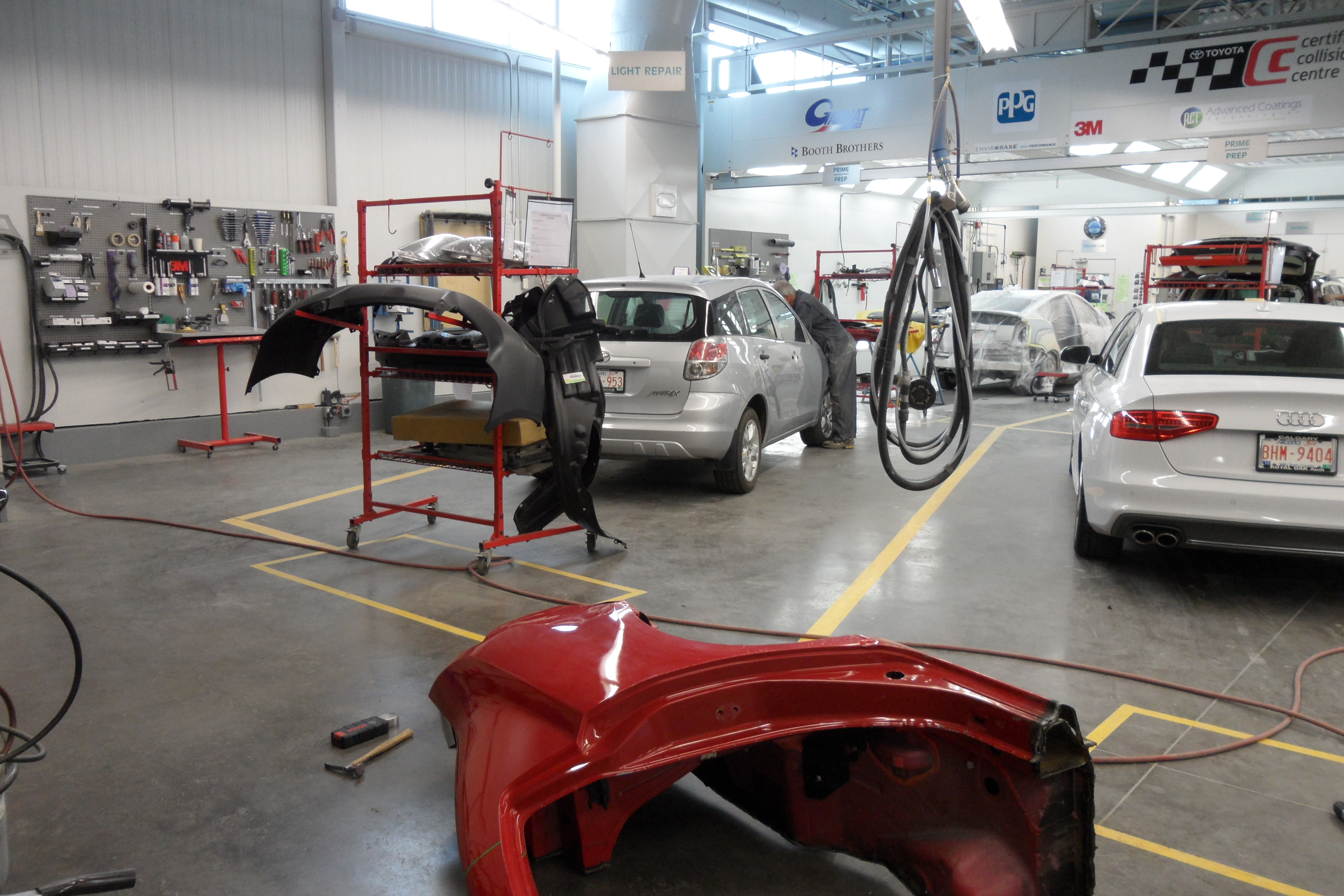 Boyd Autobody & Glass- Royal Vista gallery 6