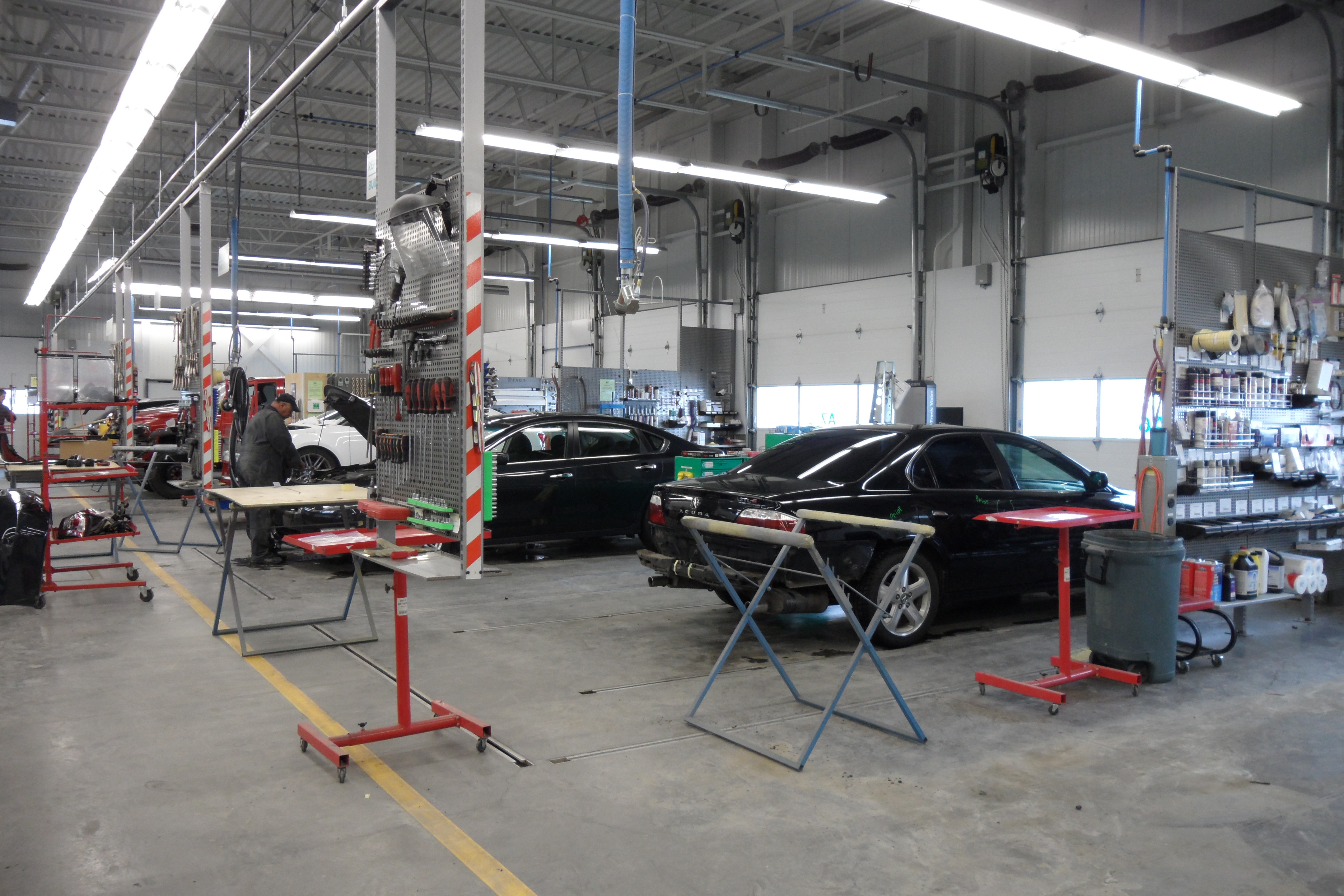 Boyd Autobody & Glass- Royal Vista gallery 7