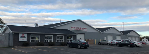 Steve Lewis Auto Body gallery 1