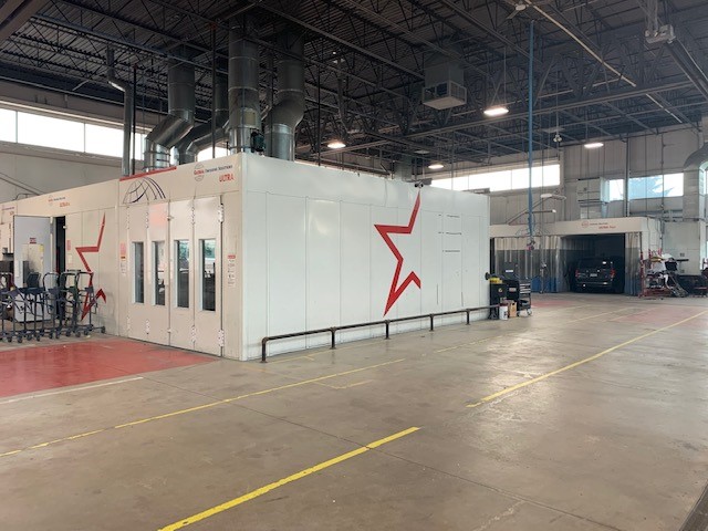 CARSTAR Mississauga 401 gallery 5