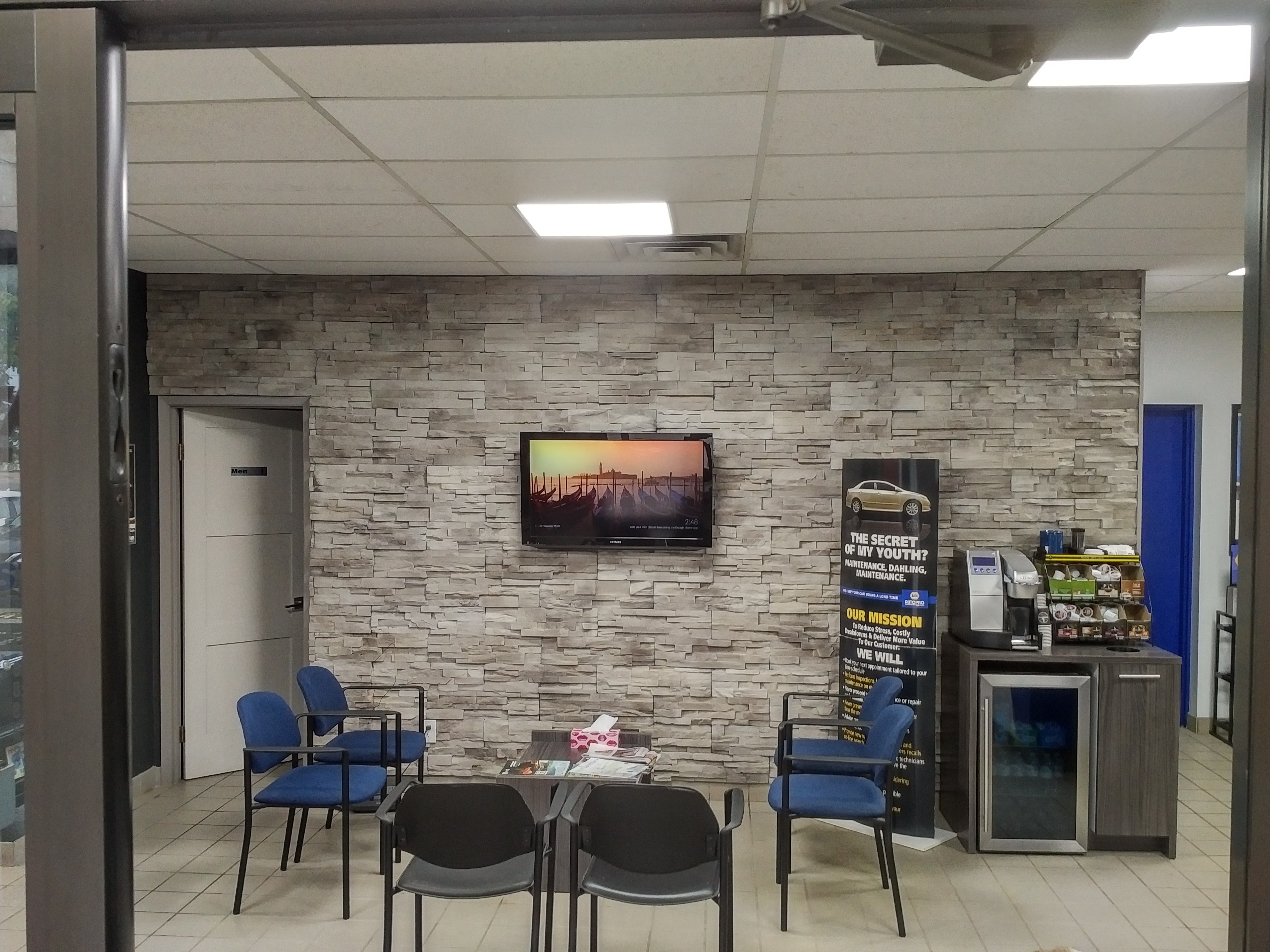 CARSTAR Oakville West gallery 5