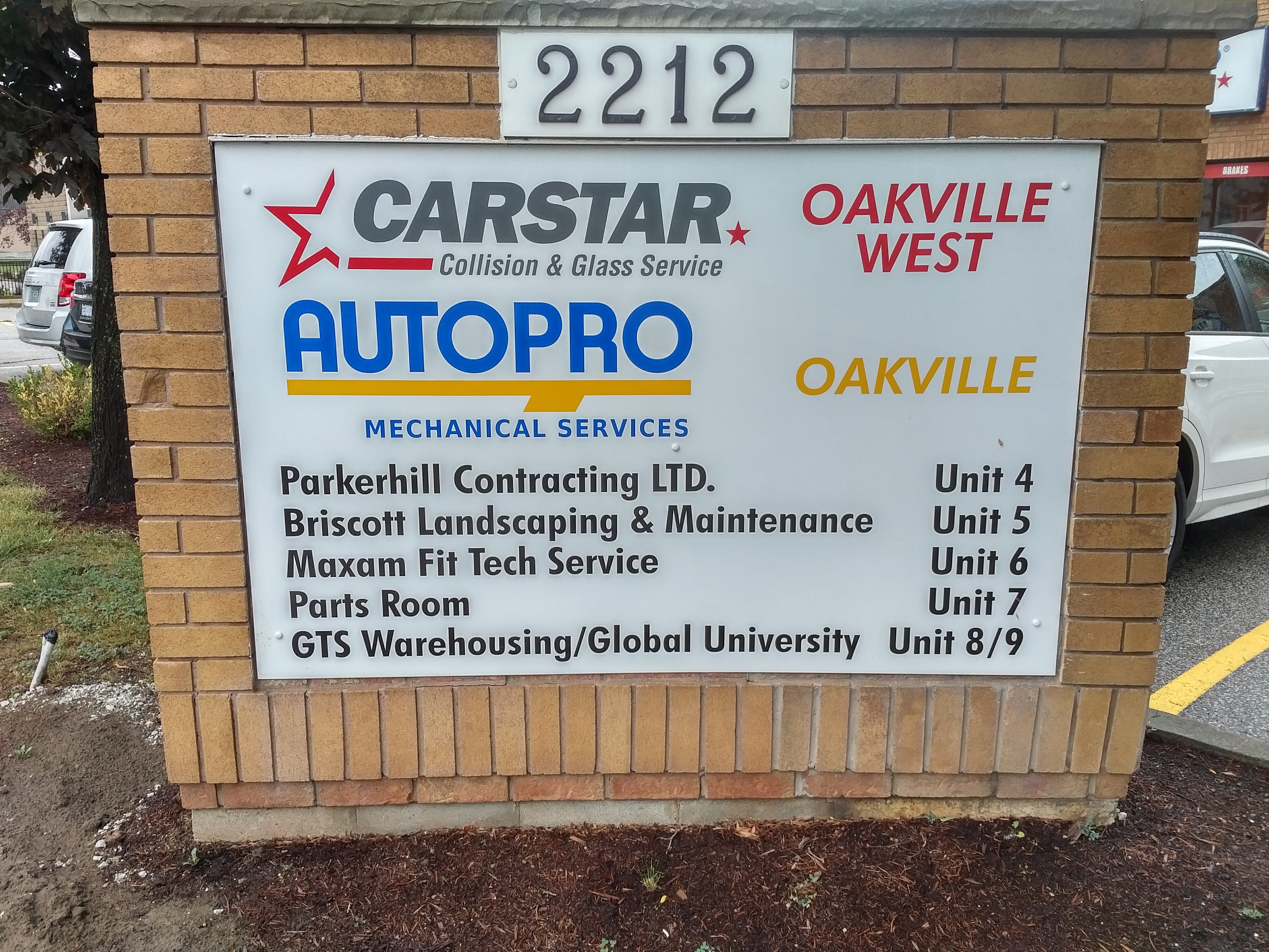 CARSTAR Oakville West gallery 6
