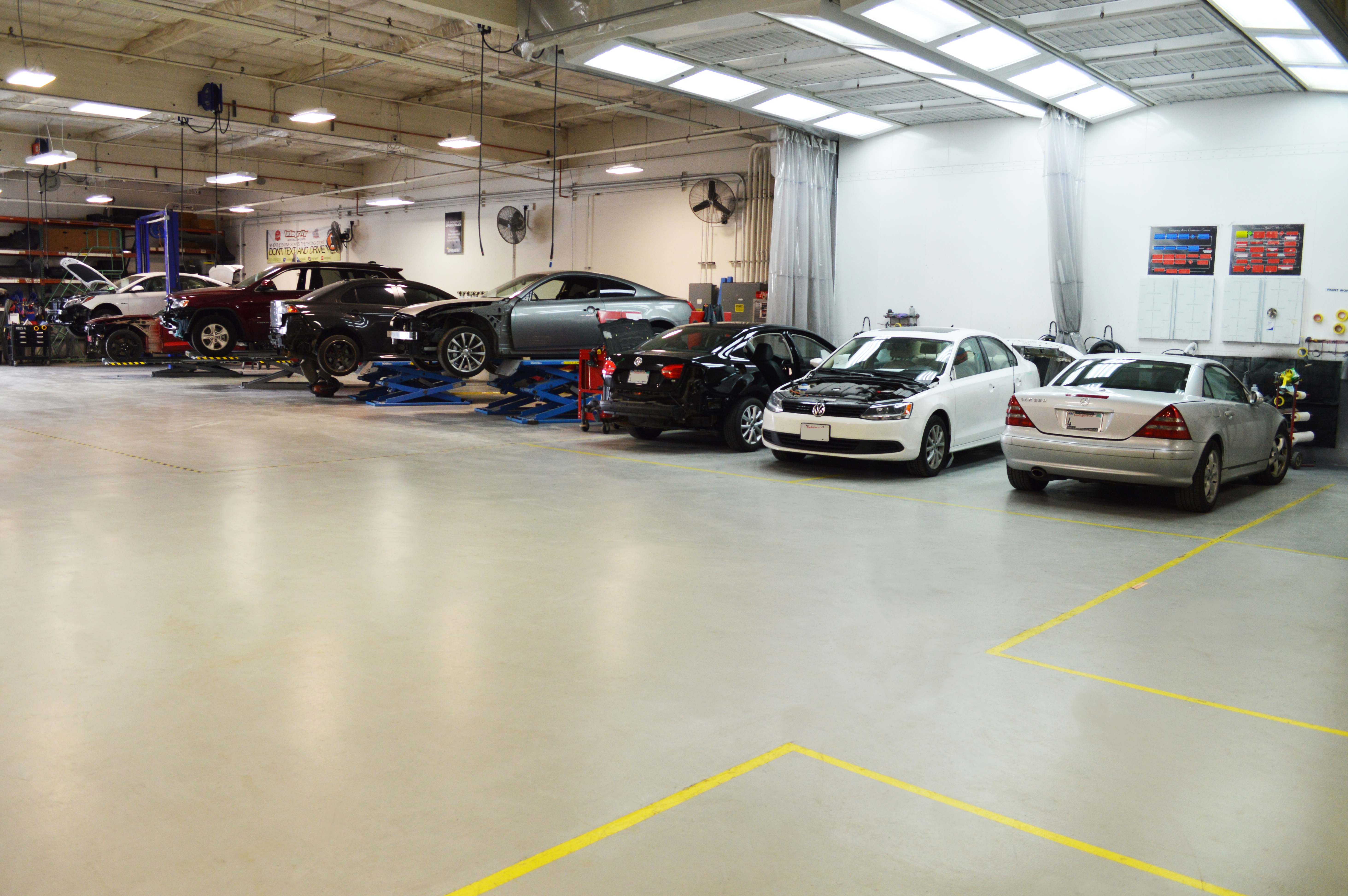 Integrity Auto Collision Center gallery 3