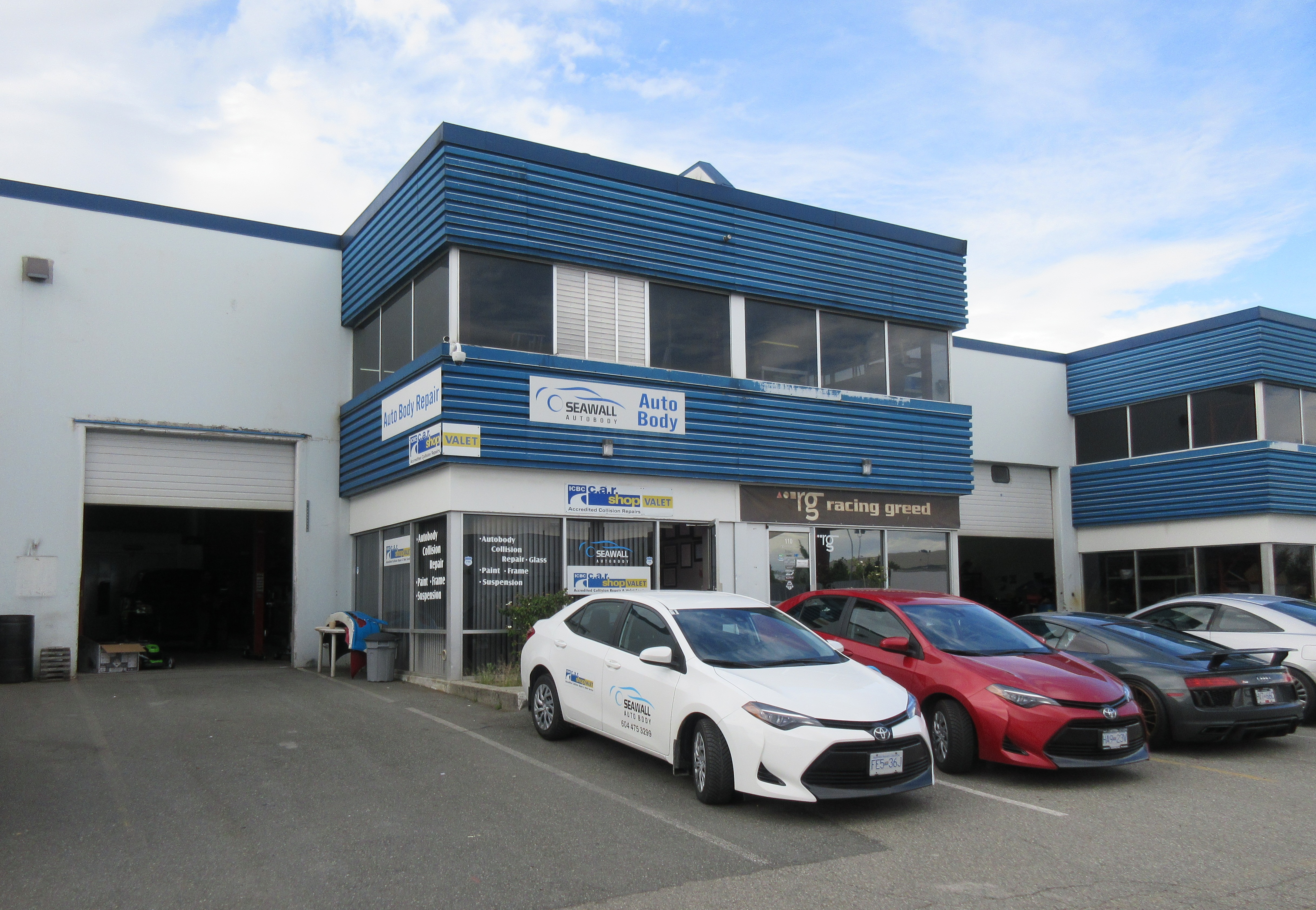 Sea wall Autobody & paint LTD gallery 1