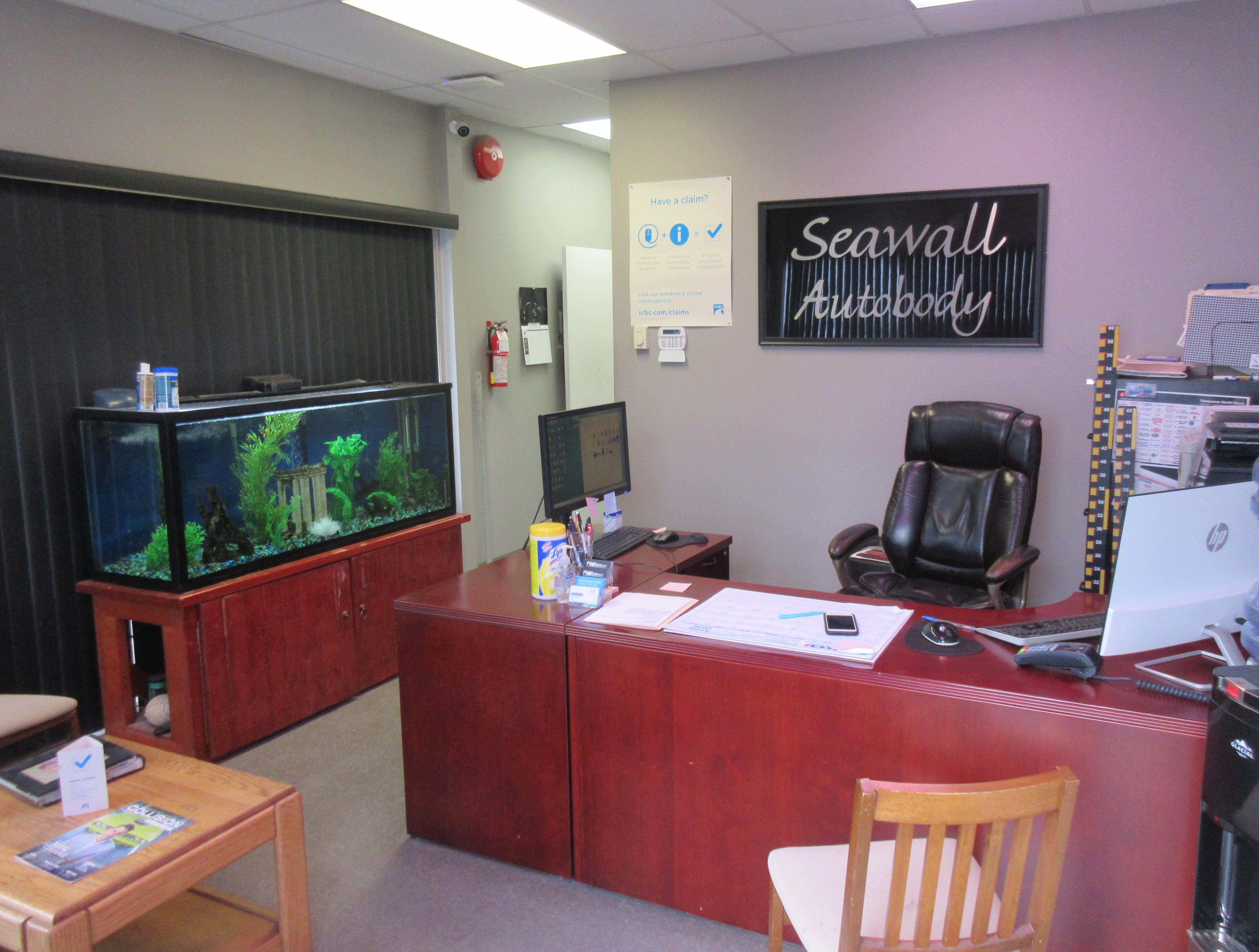 Sea wall Autobody & paint LTD gallery 2