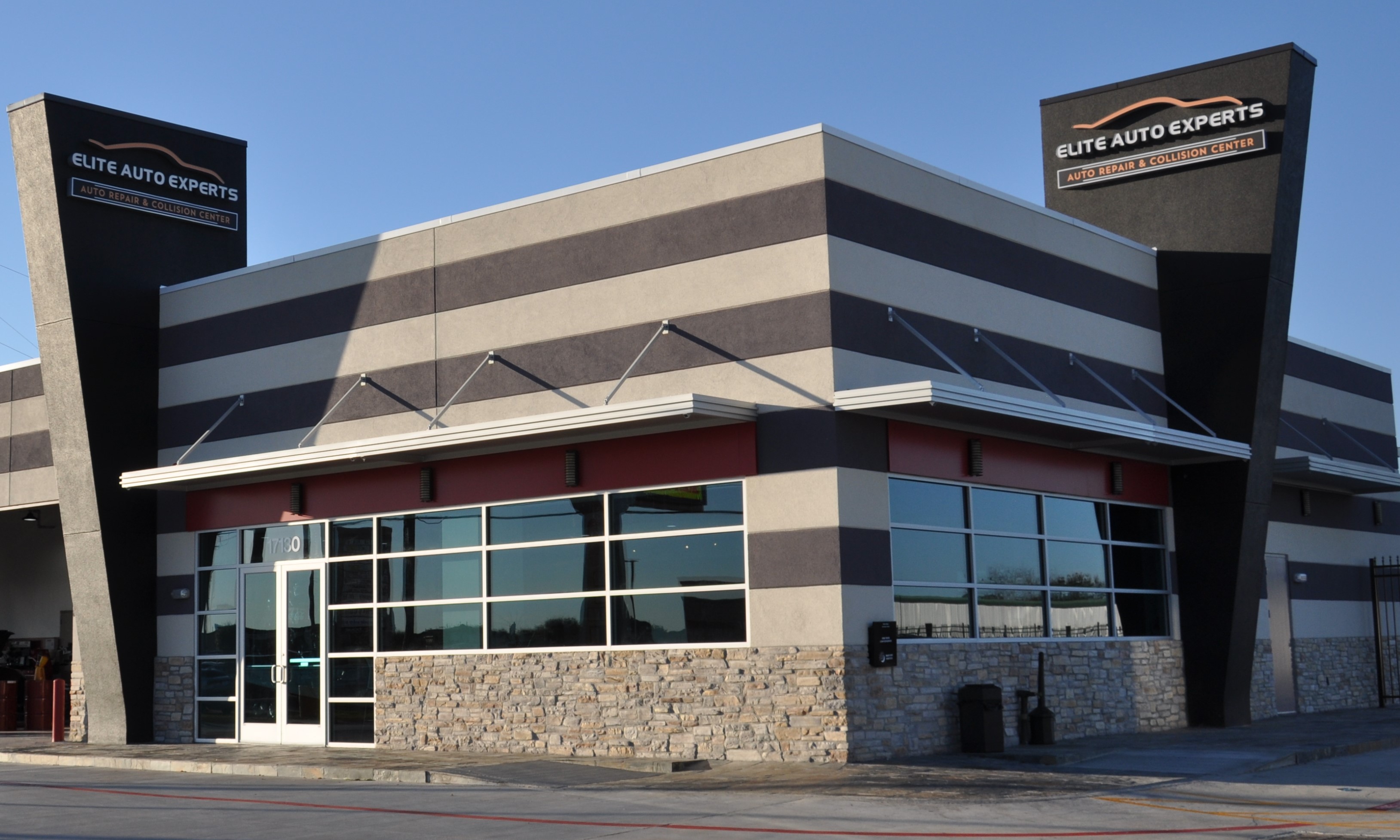CARSTAR Elite Collision gallery 7