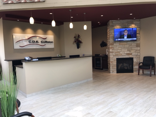 CDE Collision - Buffalo Grove gallery 2