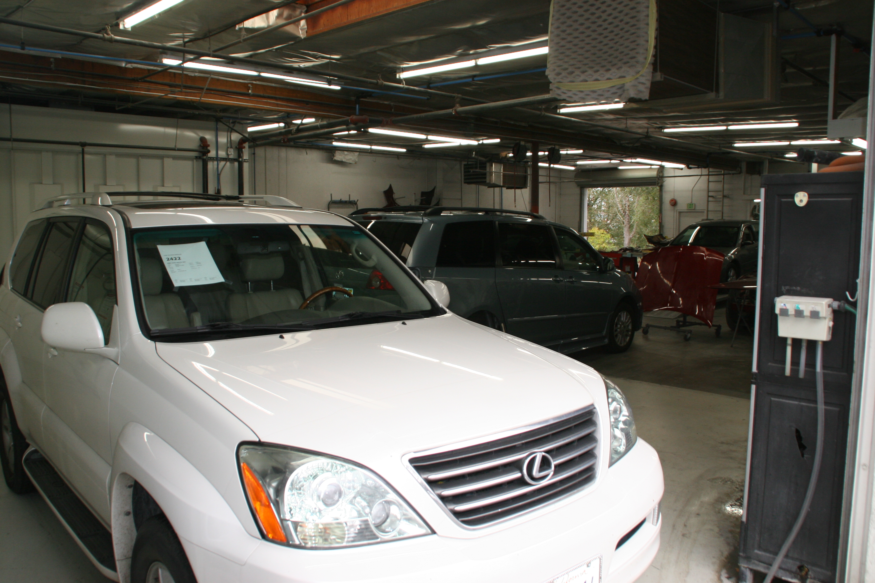 Cline Collision Center gallery 4