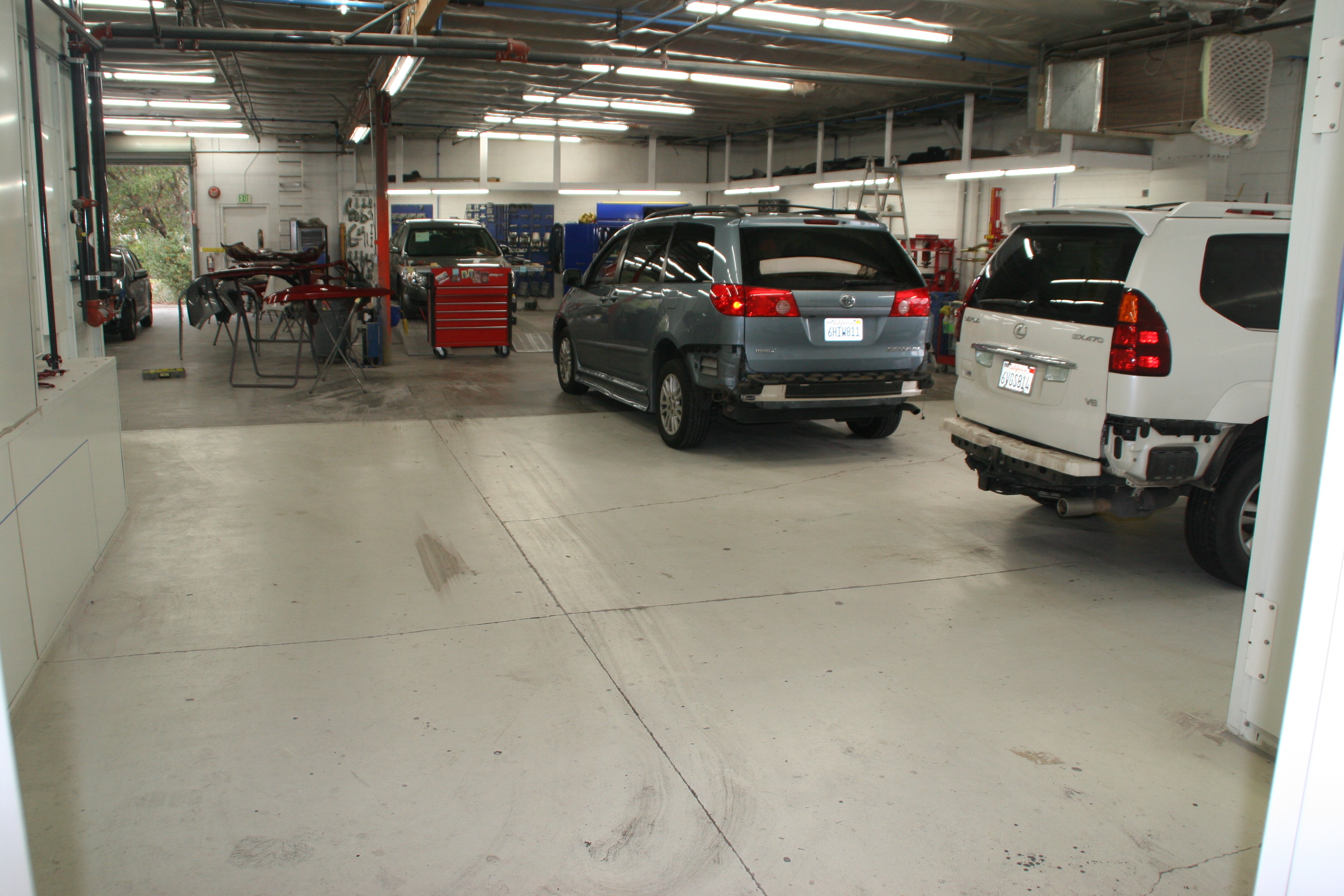 Cline Collision Center gallery 5