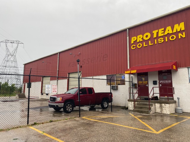 Pro Team Collision gallery 1