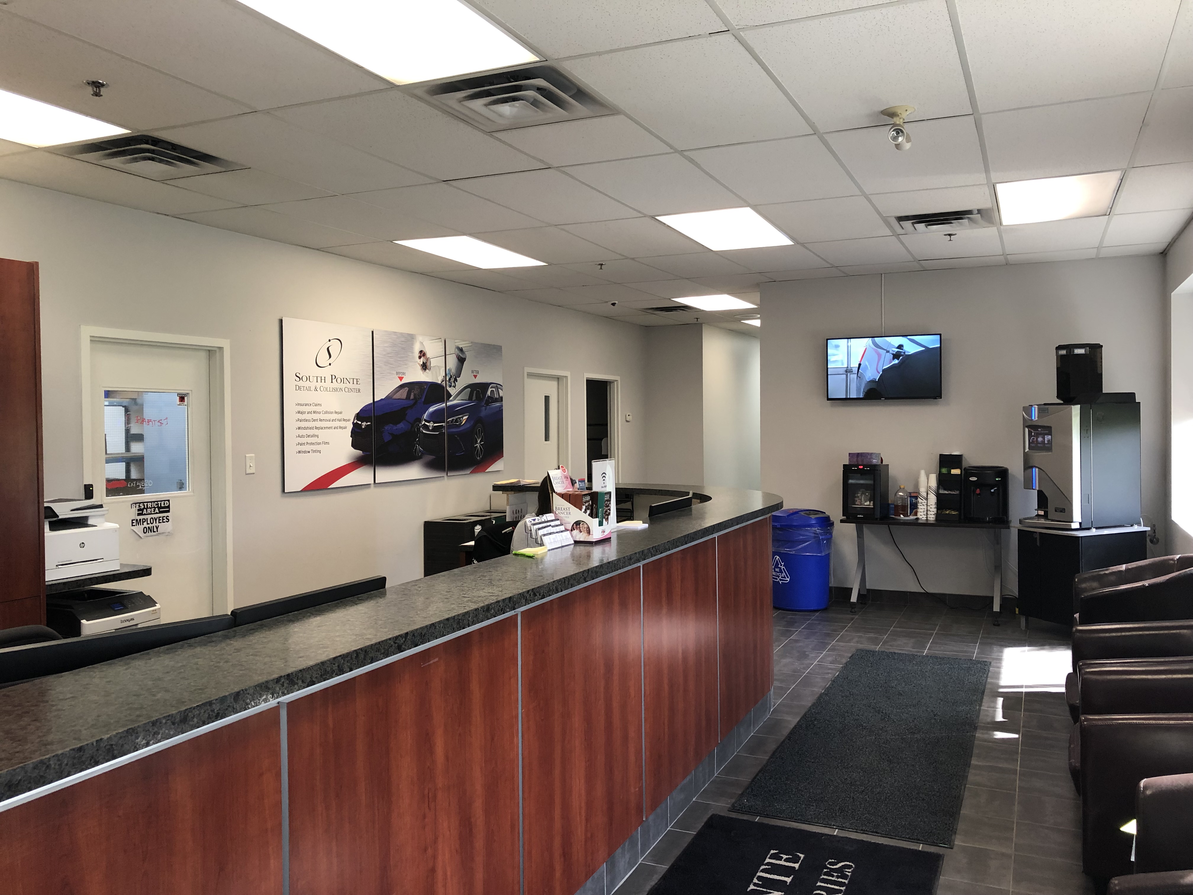 South Pointe Collision Center gallery 2