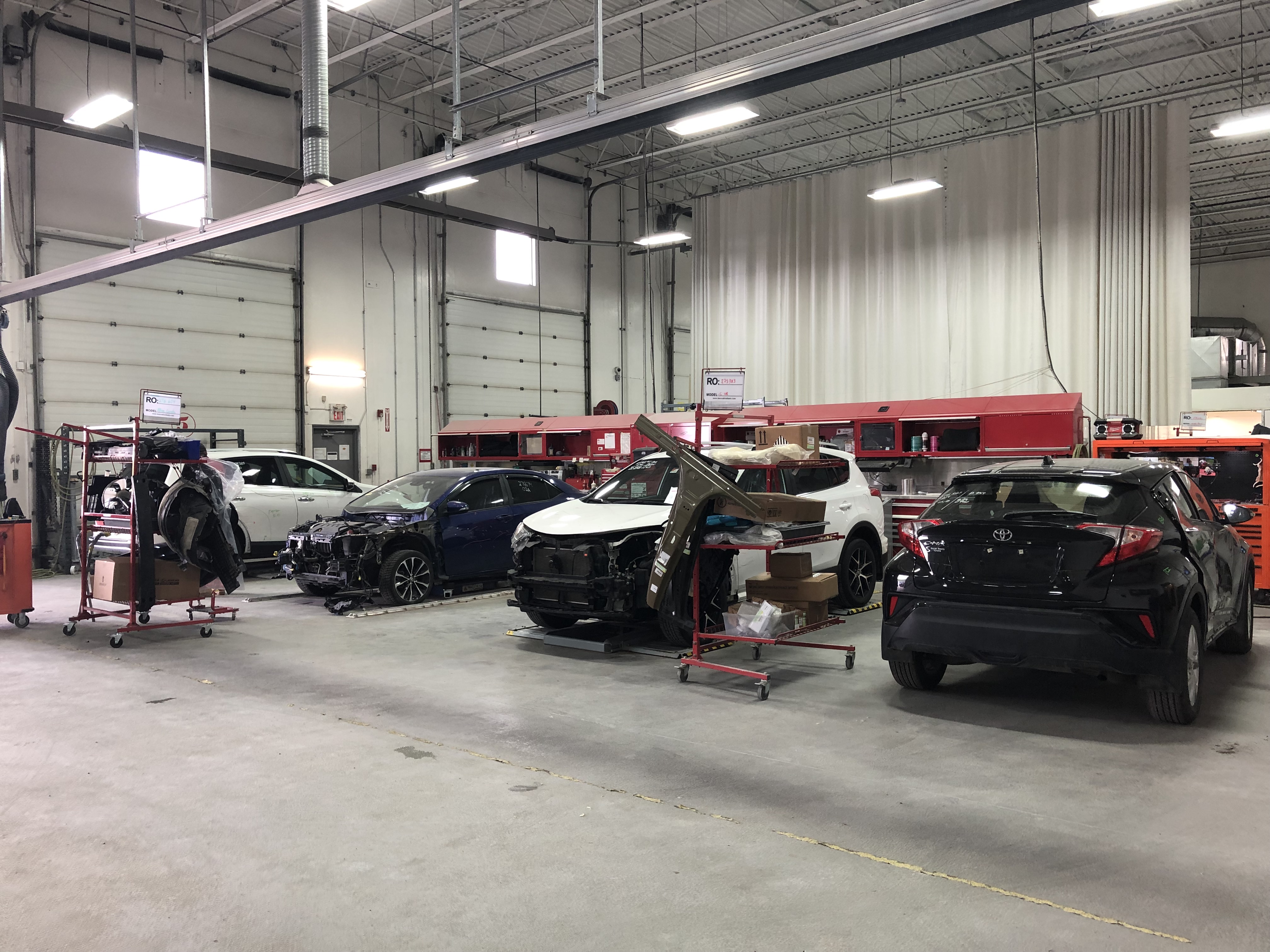South Pointe Collision Center gallery 3