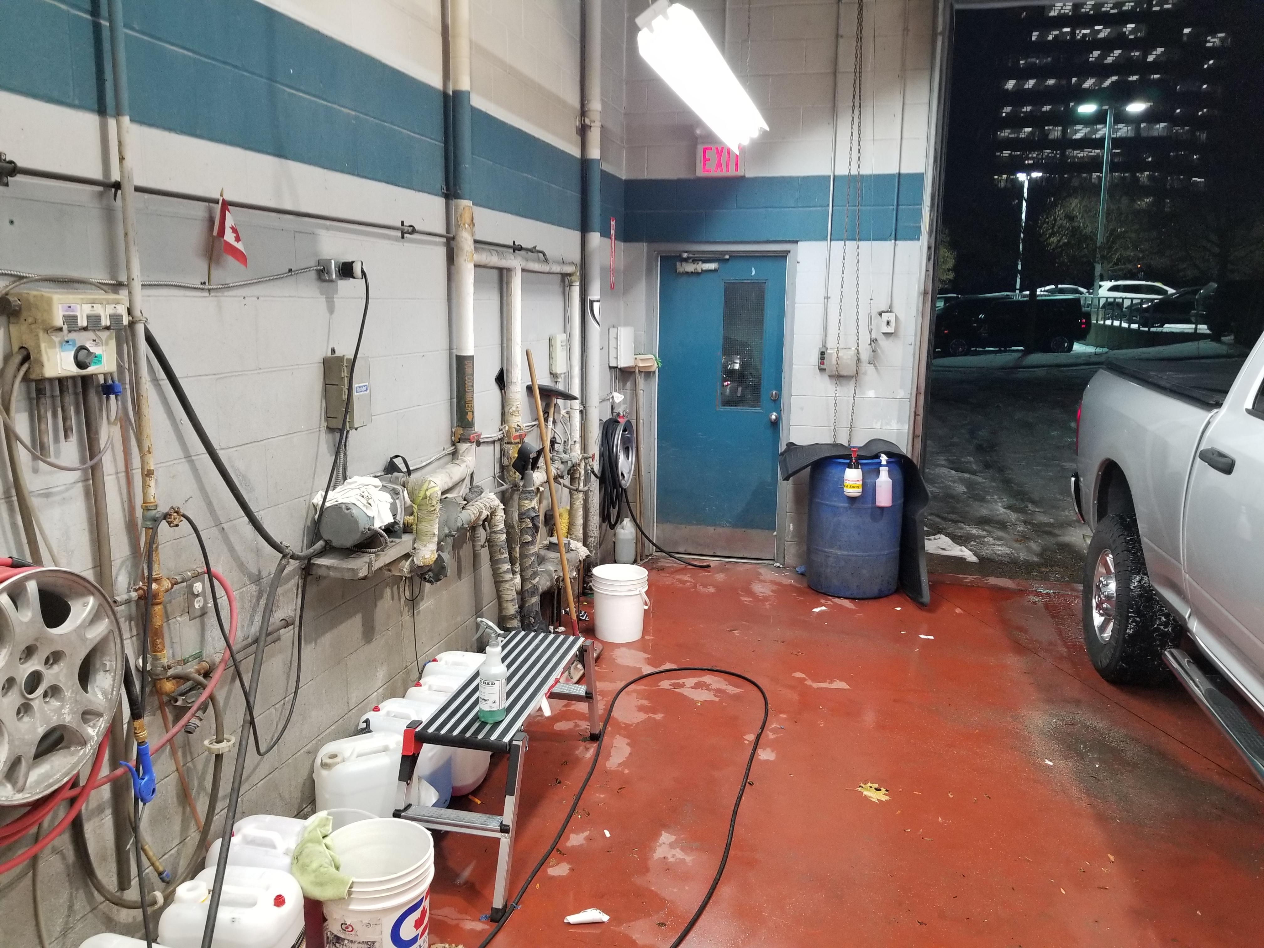 Serpa Certified Collison Repair Centre gallery 4