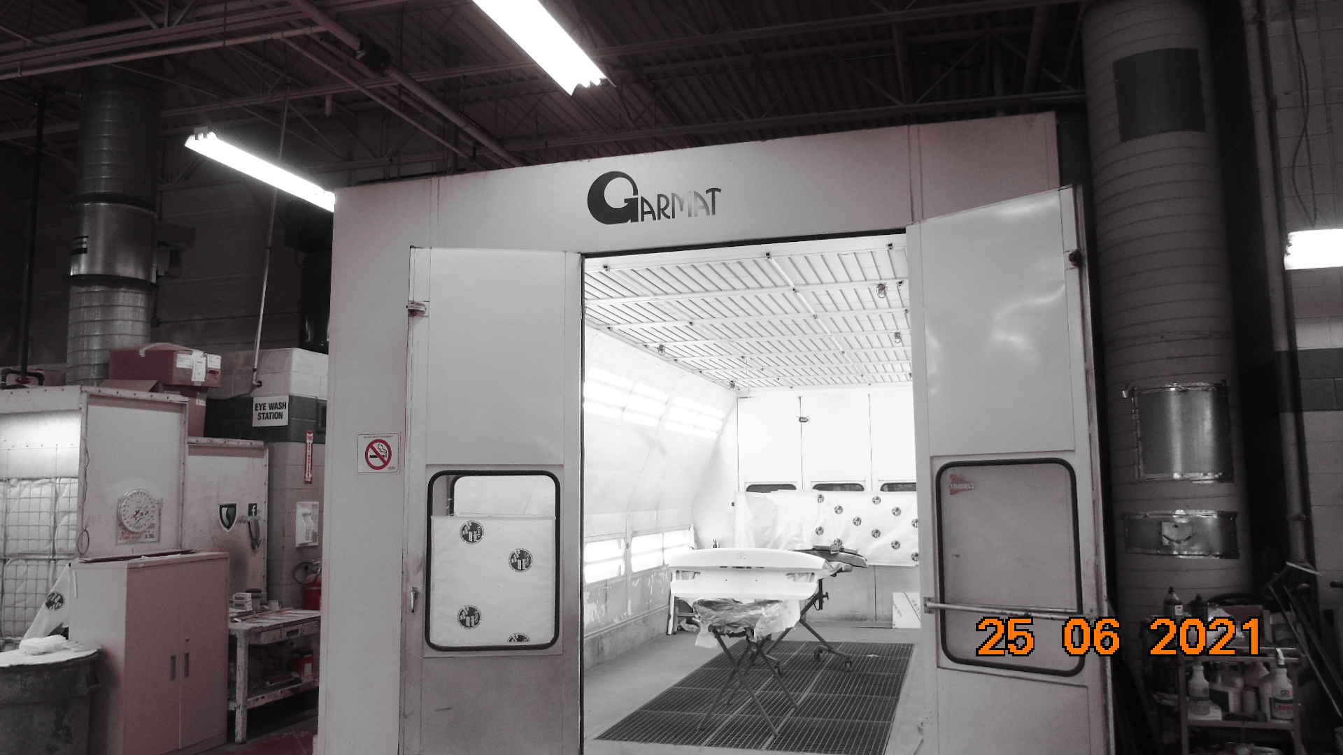Serpa Certified Collison Repair Centre gallery 6