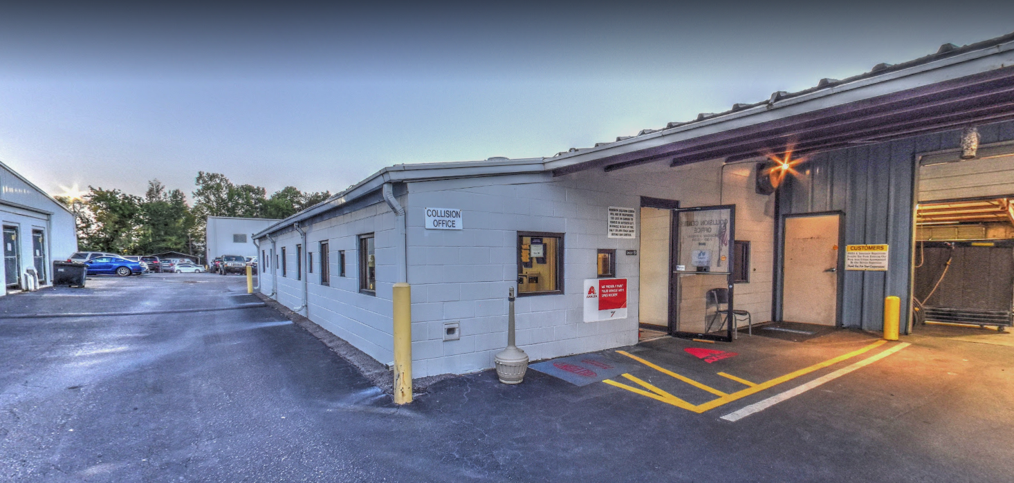 Hendrick Collision Center - Hoover 1626 gallery 4