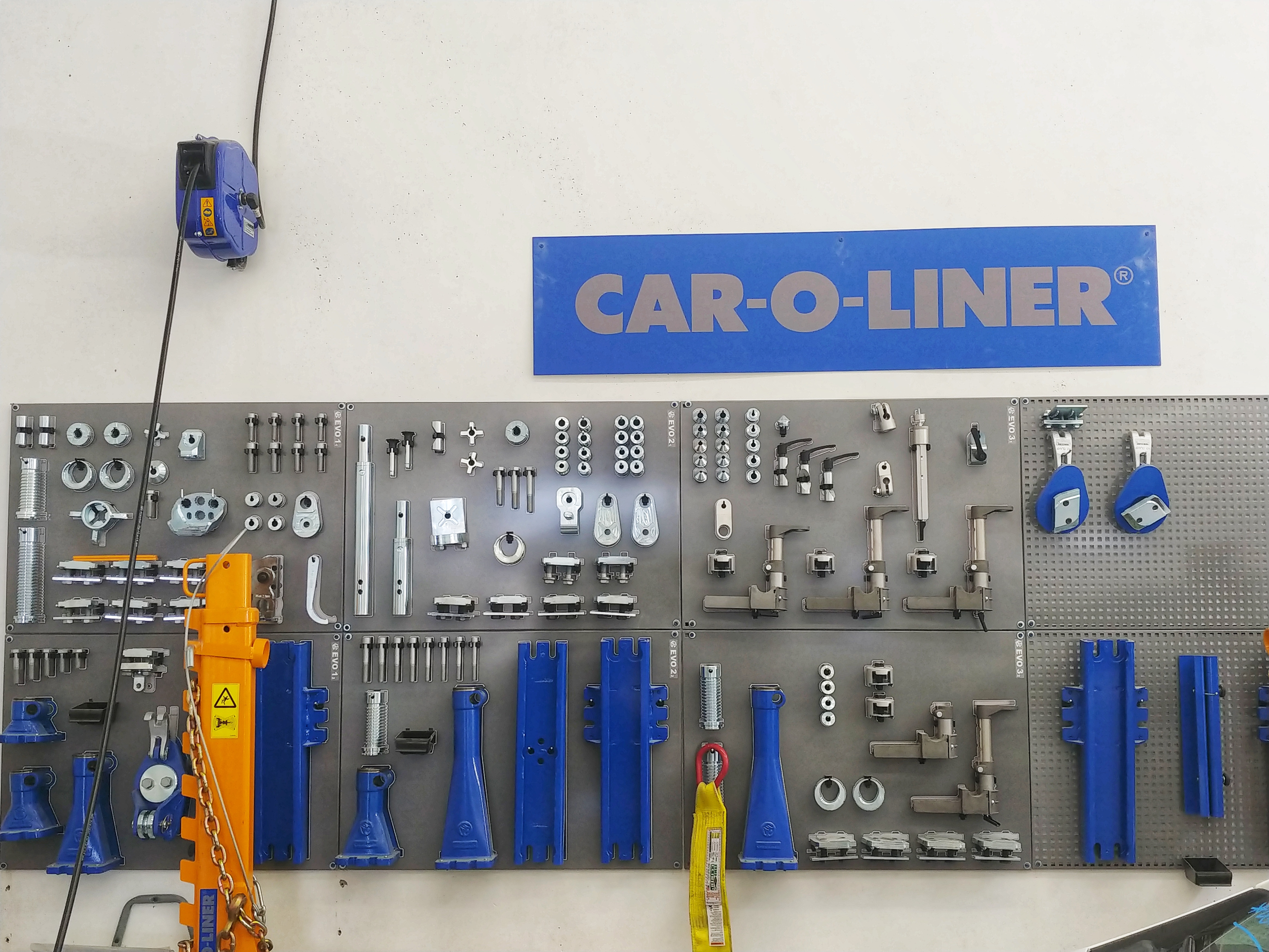 Proline Auto Body gallery 5