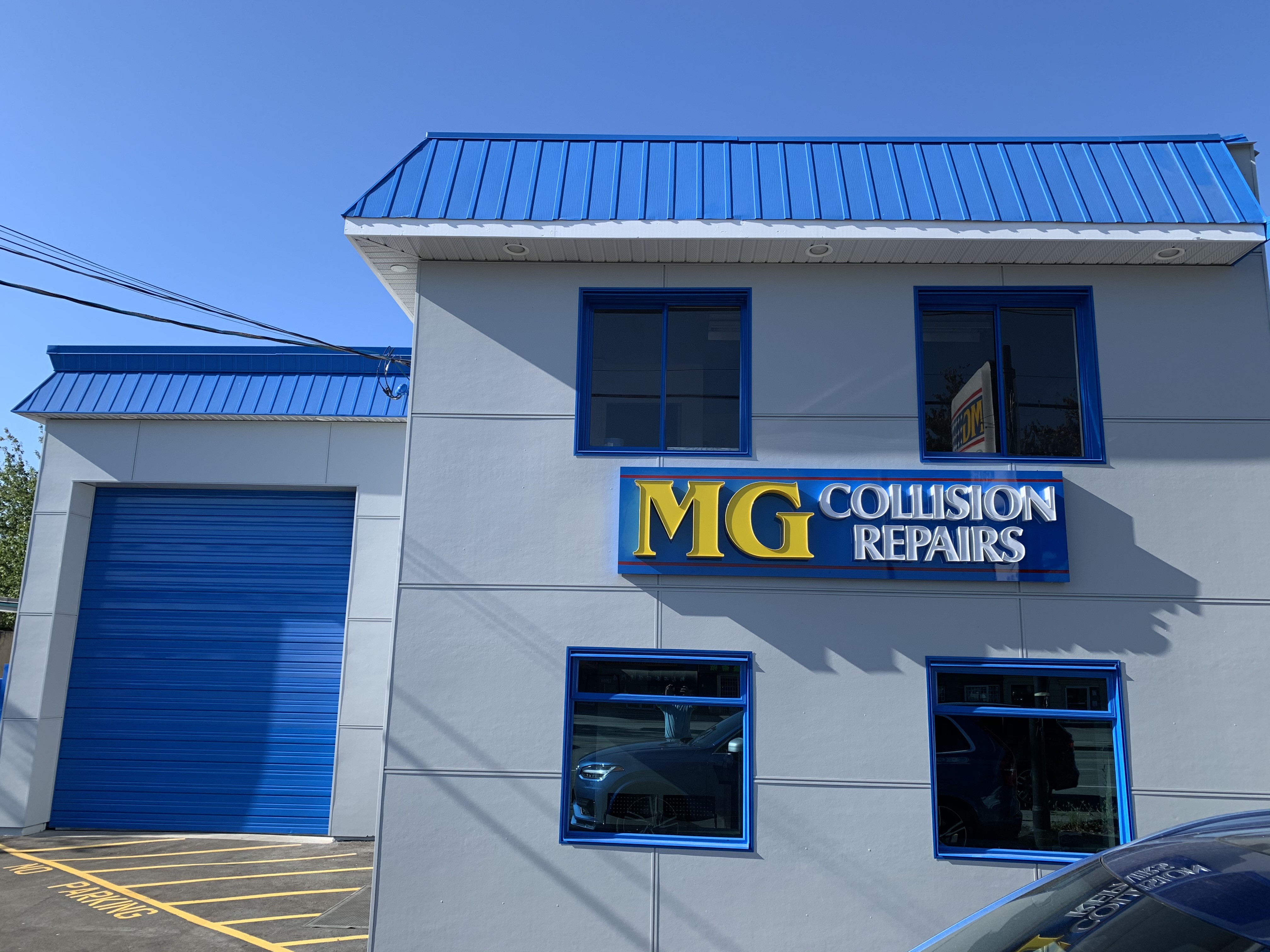 MG Collision Repairs Ltd gallery 5