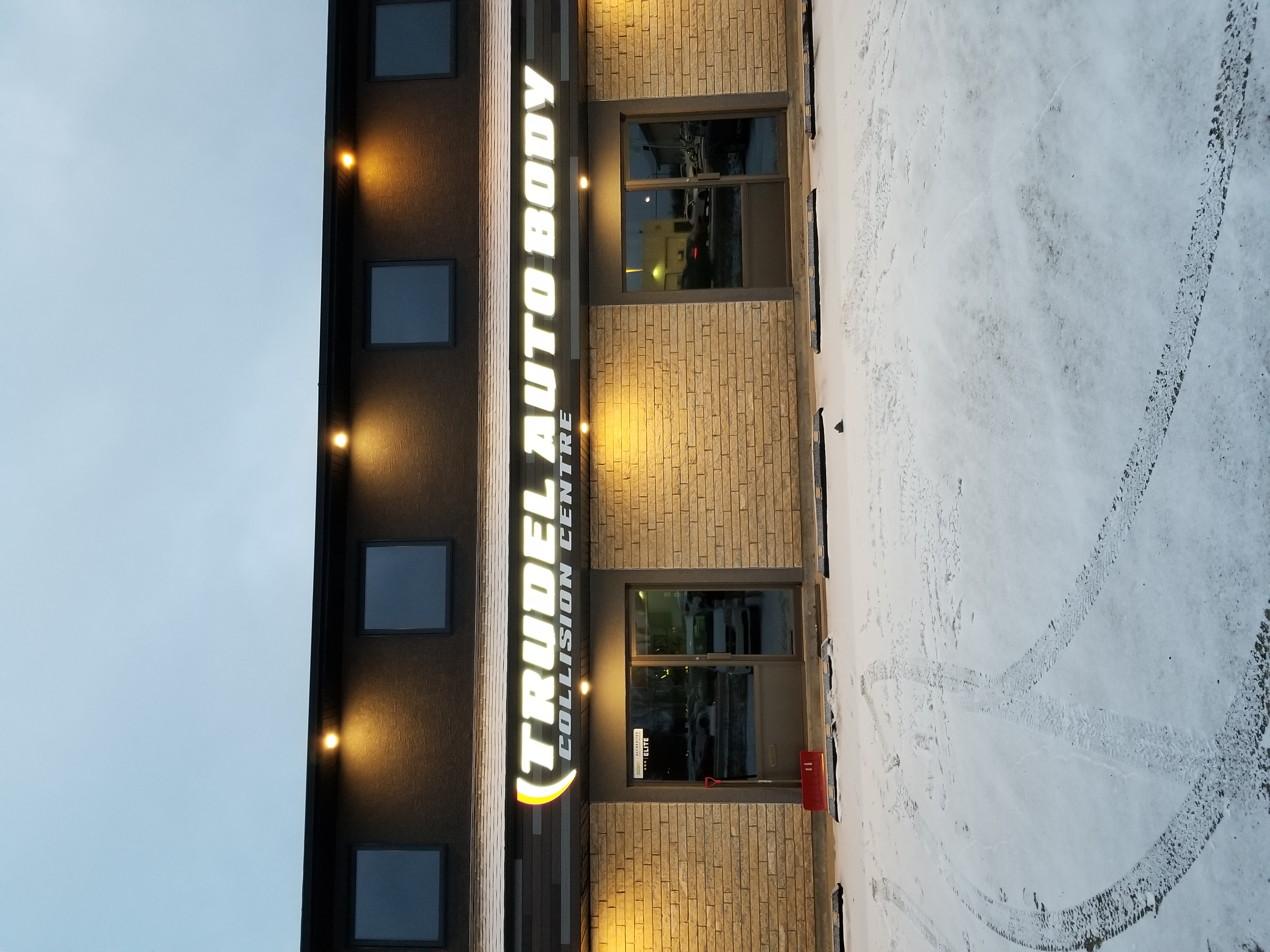Trudel Autobody gallery 7