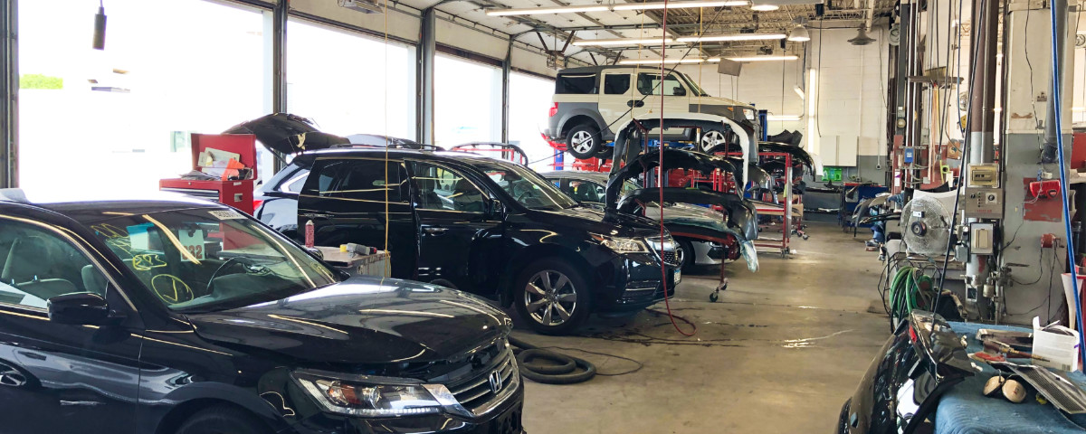 BUERKLE Collision Center gallery 3
