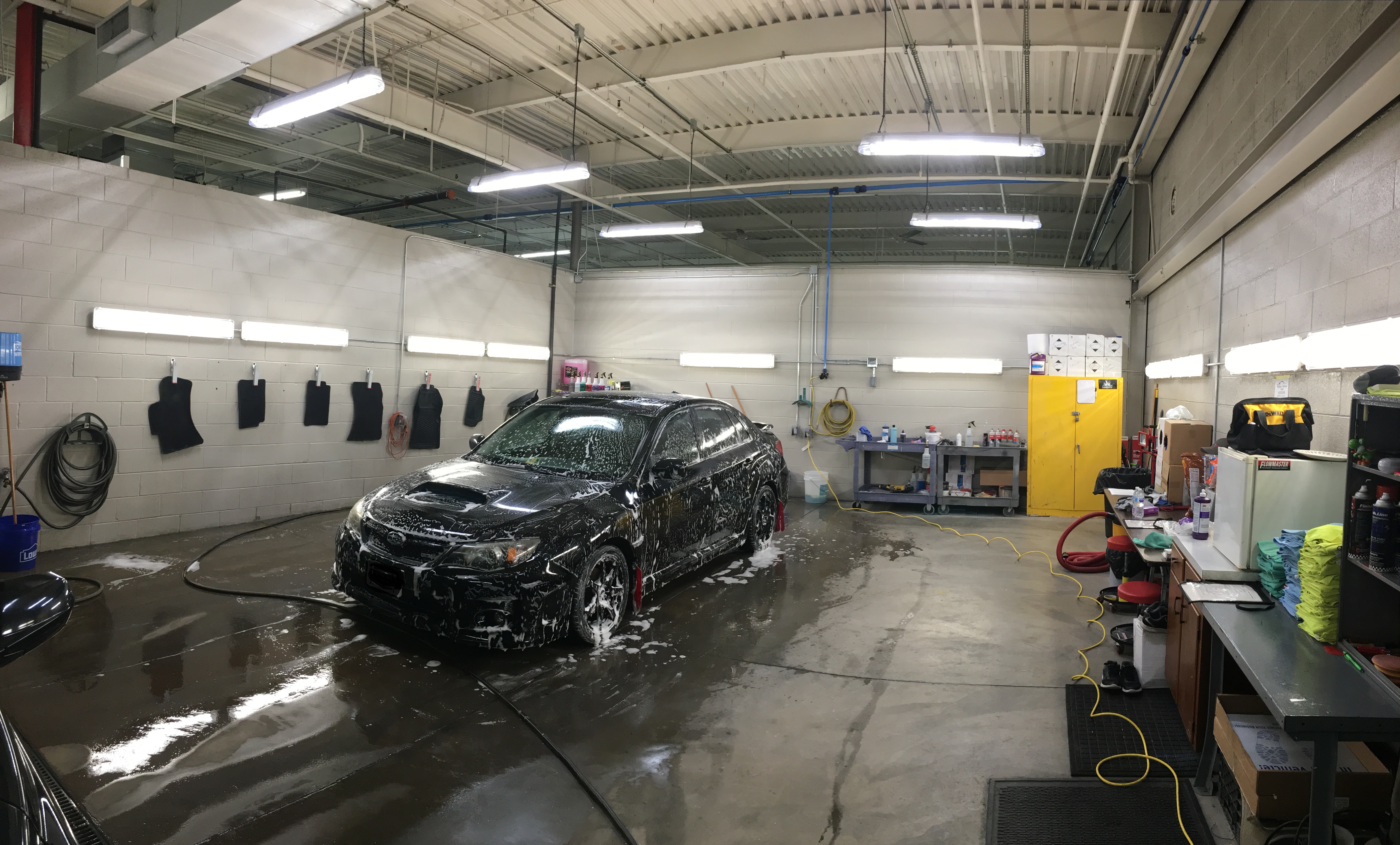 Wallace Collision Center gallery 4