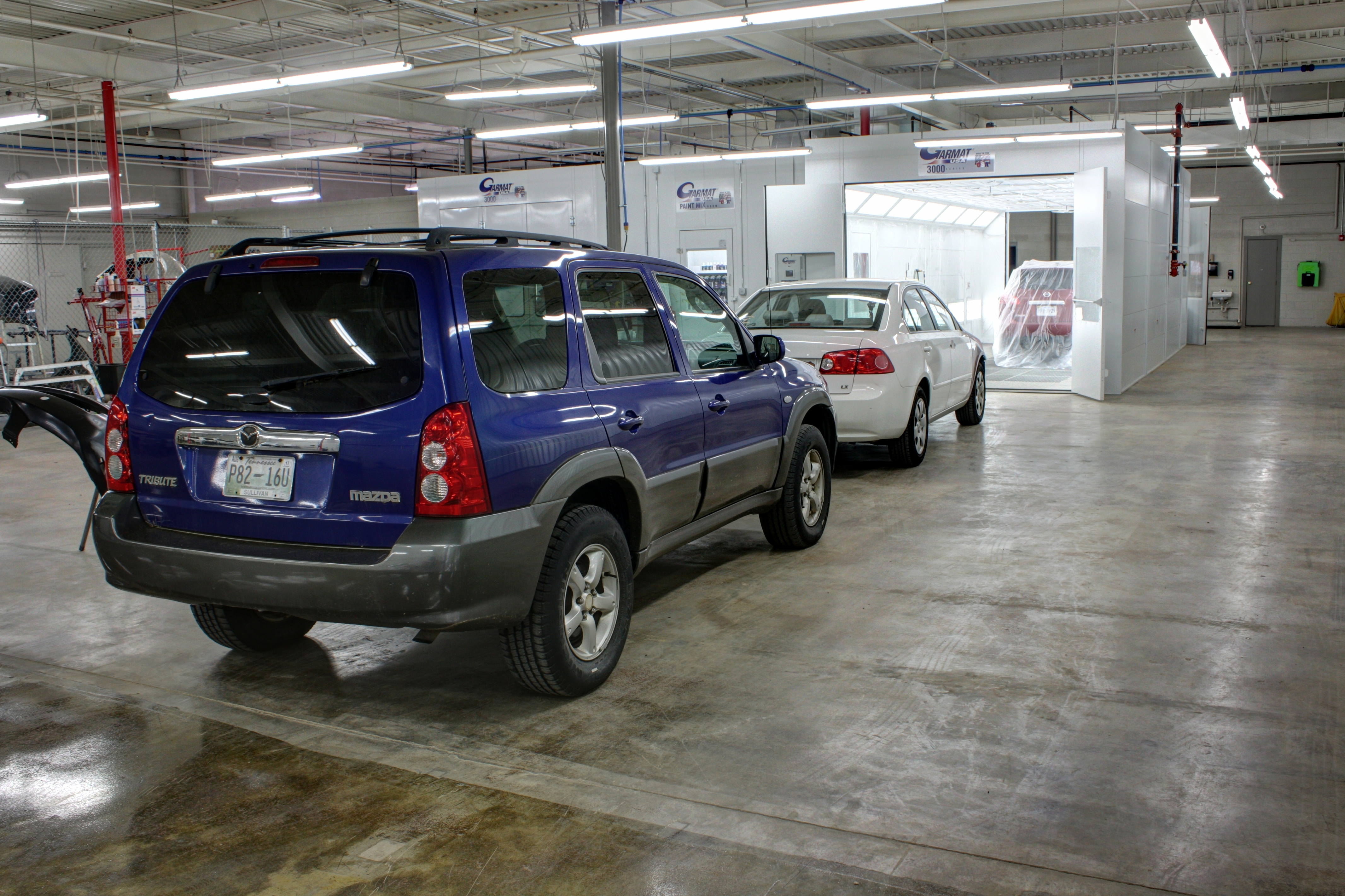 Wallace Collision Center gallery 7