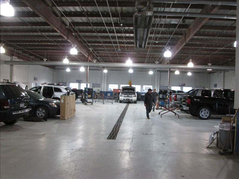 Lewis Automotive Body Shop gallery 3