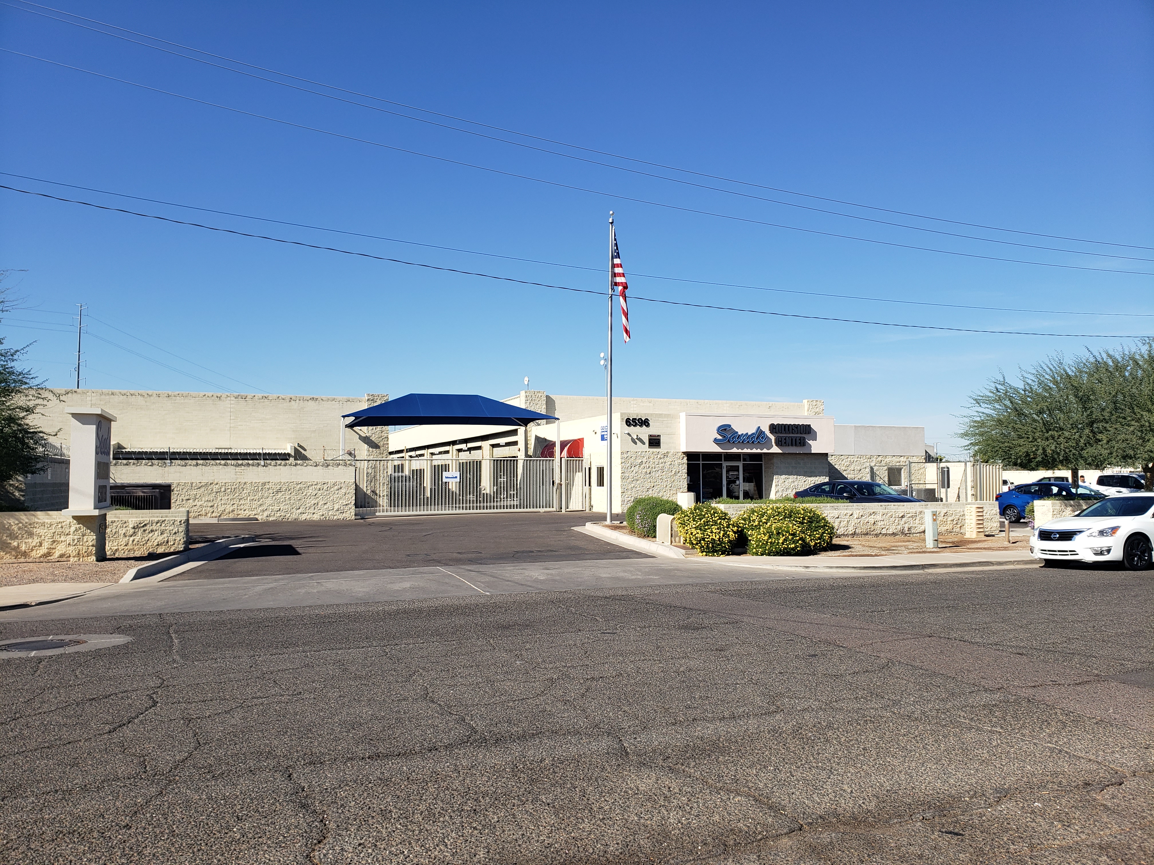 Sands Collision Center gallery 1