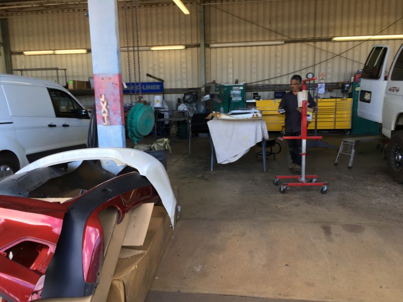 Kuhio Ford Collision Center gallery 3