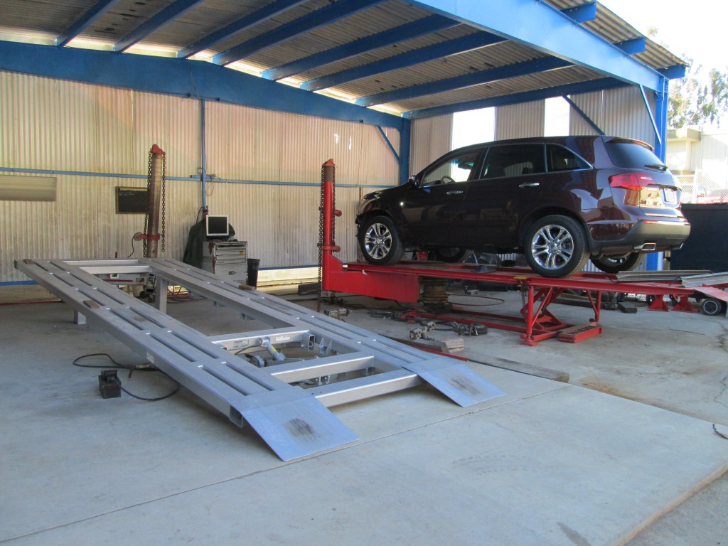 Luxury Auto Body gallery 6