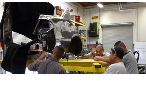 Luxury Auto Body gallery 7