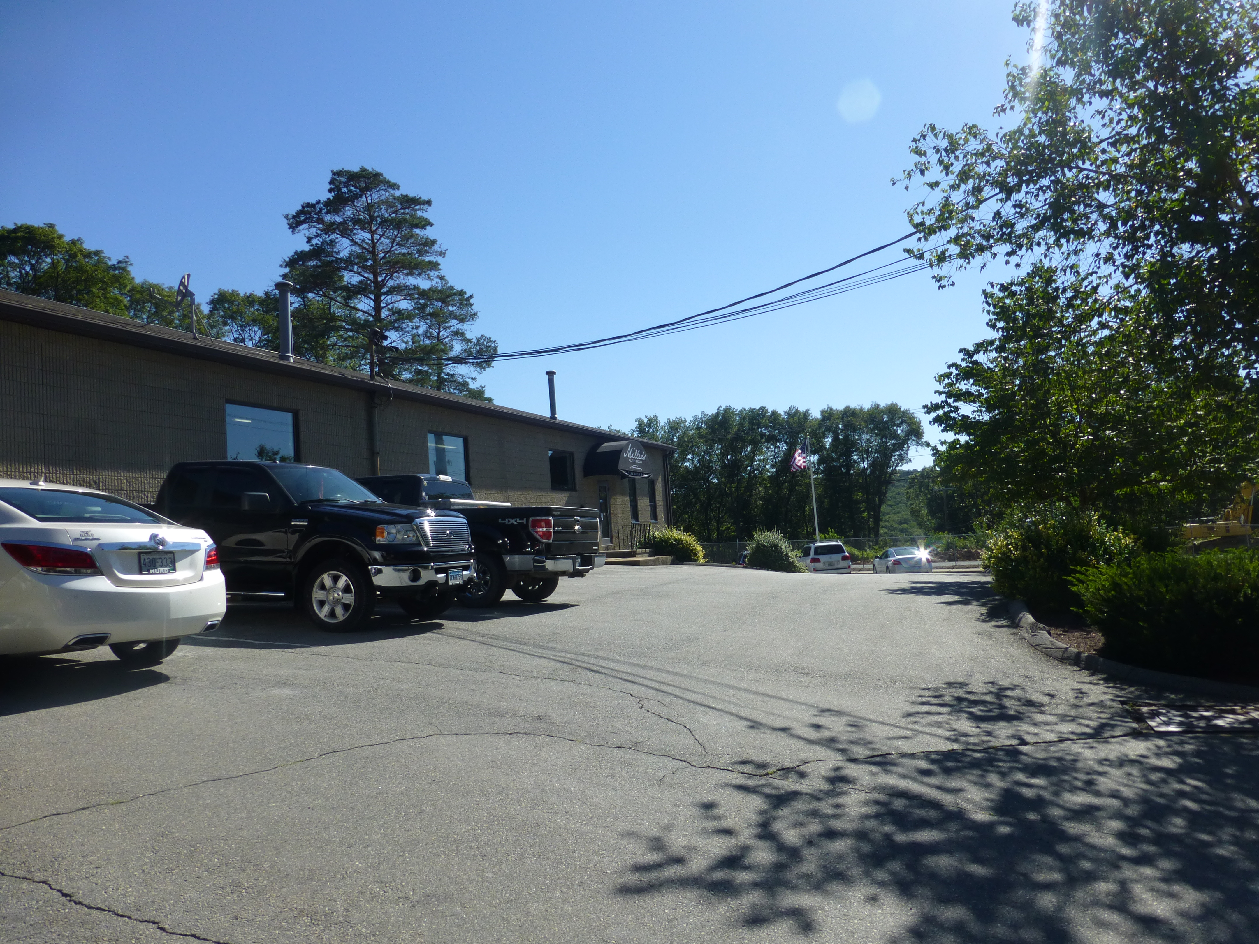 Millers Auto Body gallery 1