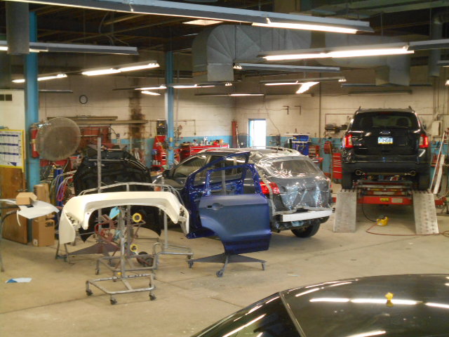 Porreca Auto Body gallery 3