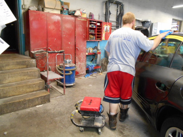 Porreca Auto Body gallery 4
