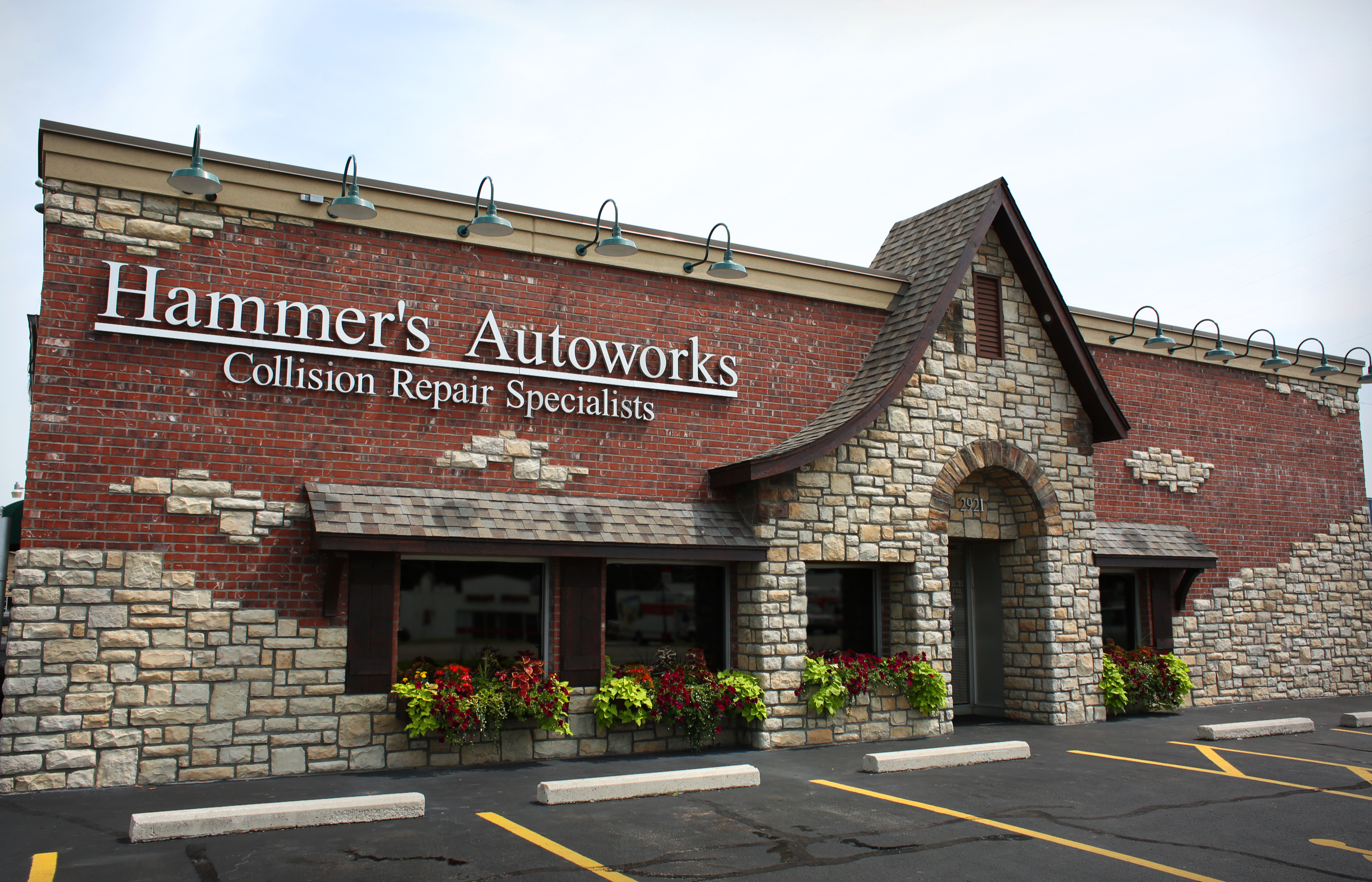 Hammer's Autoworks Inc gallery 1