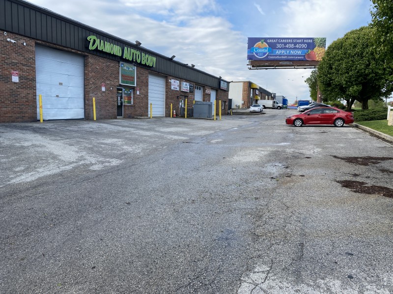 Diamond Auto Body LLC gallery 1