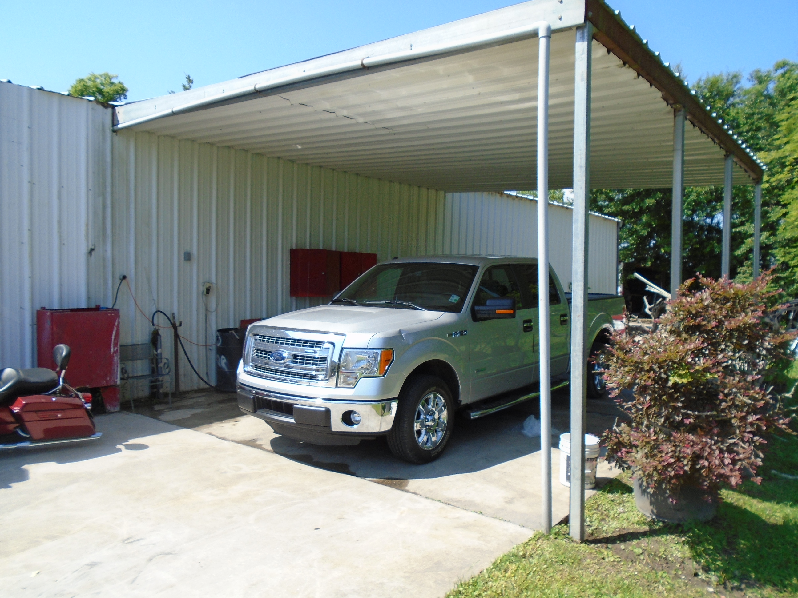 Landry's Collision Center gallery 4