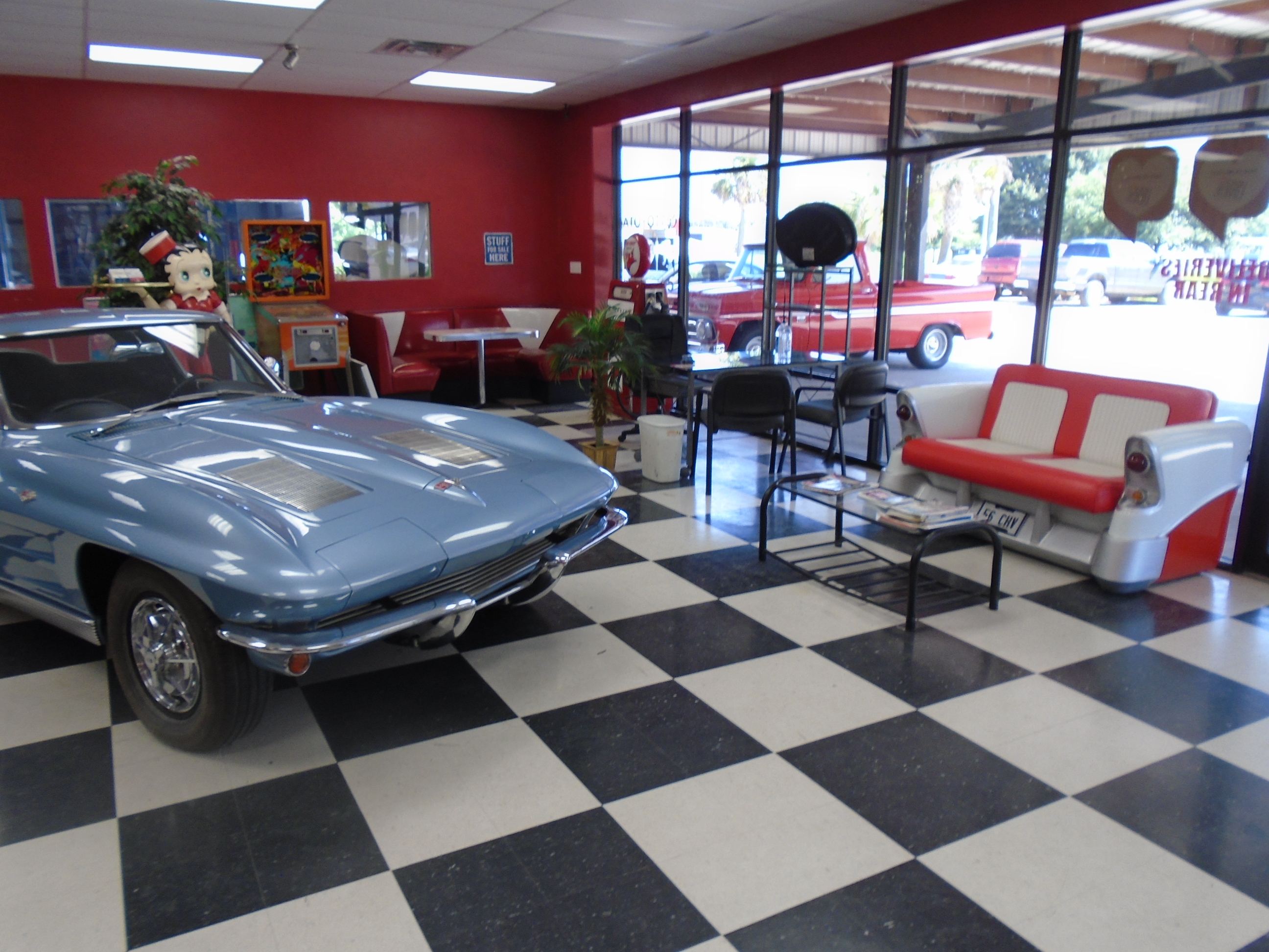 Landry's Collision Center gallery 5