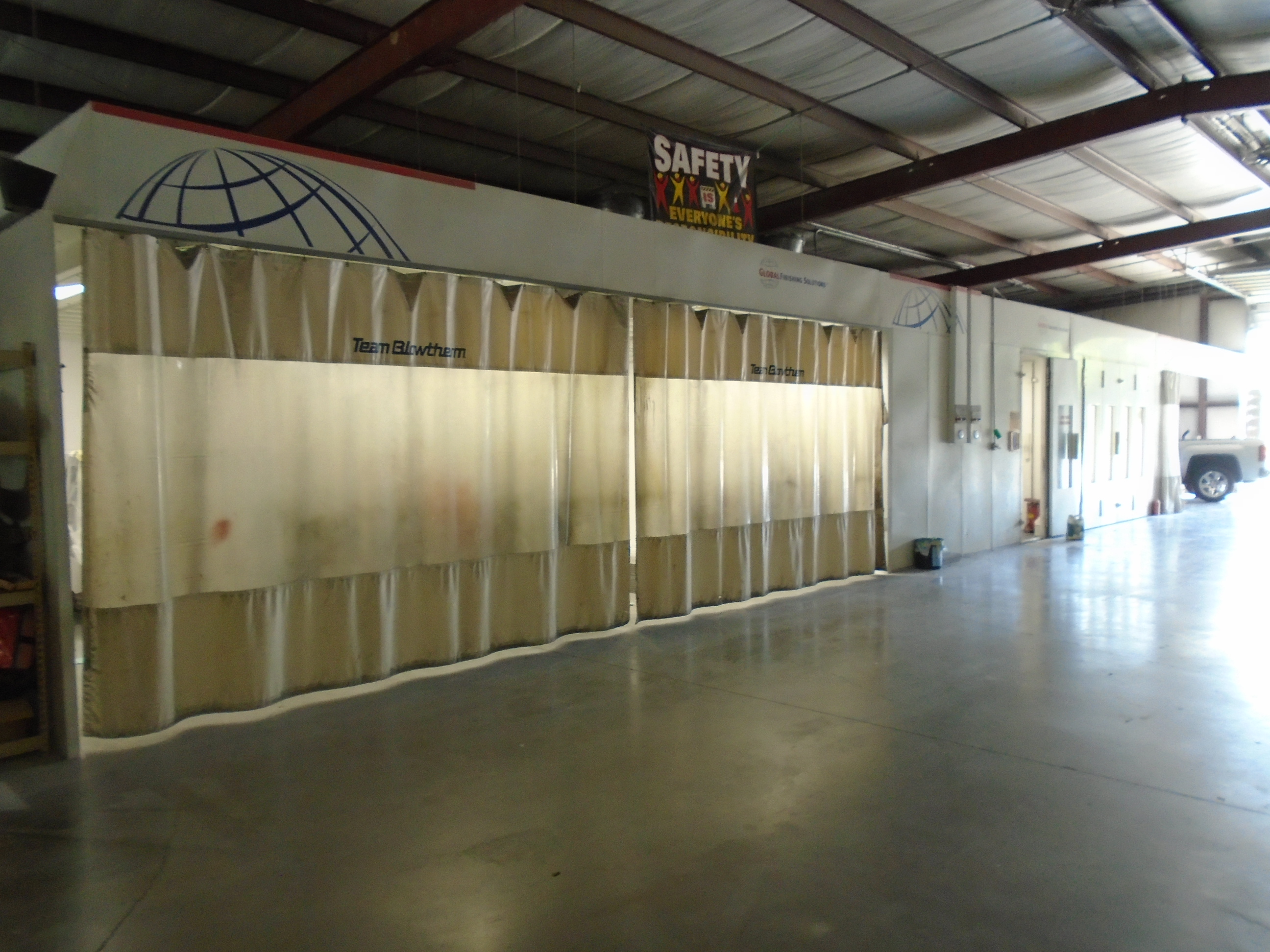 Landry's Collision Center gallery 6
