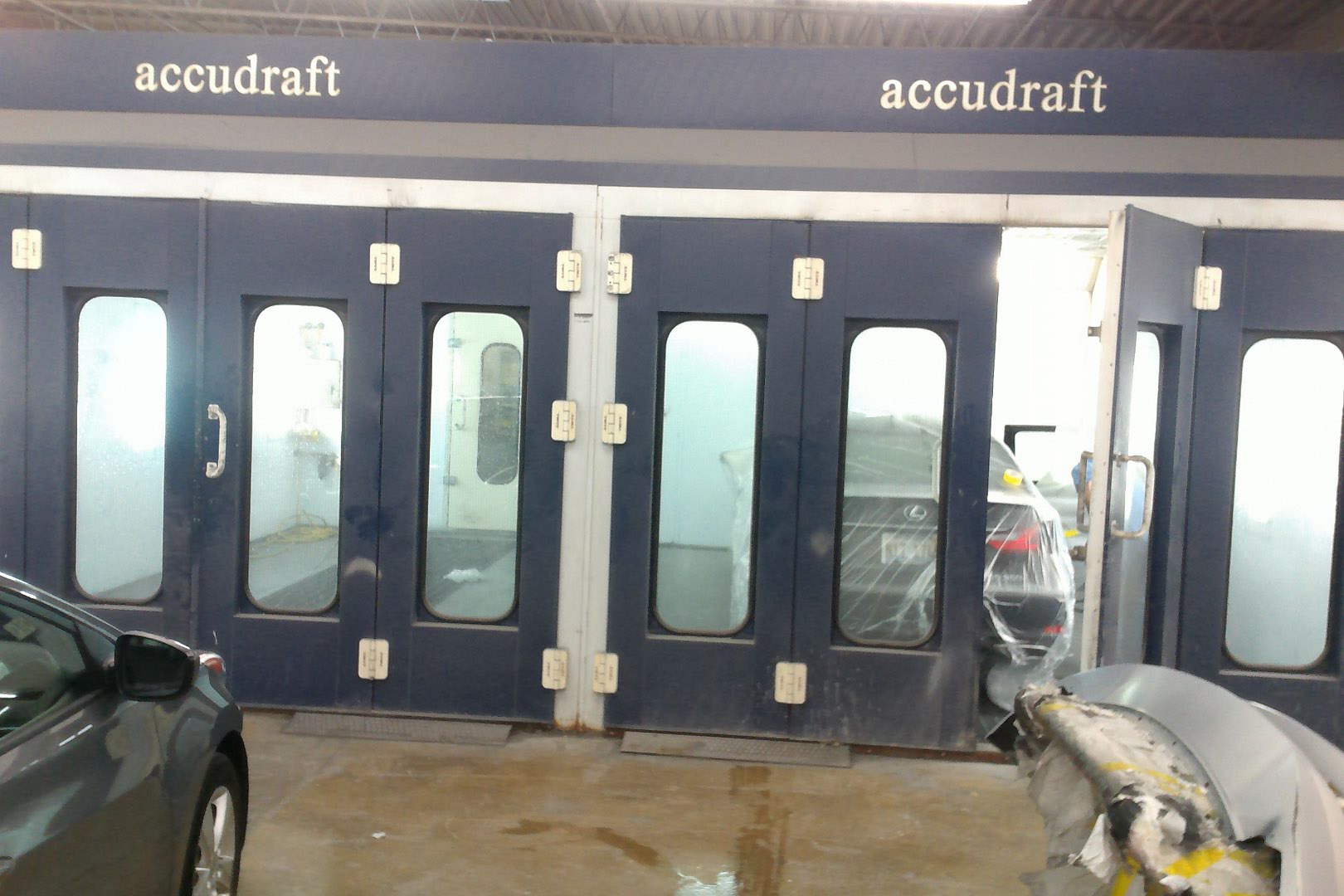 Schaumburg Auto Body, Inc gallery 3